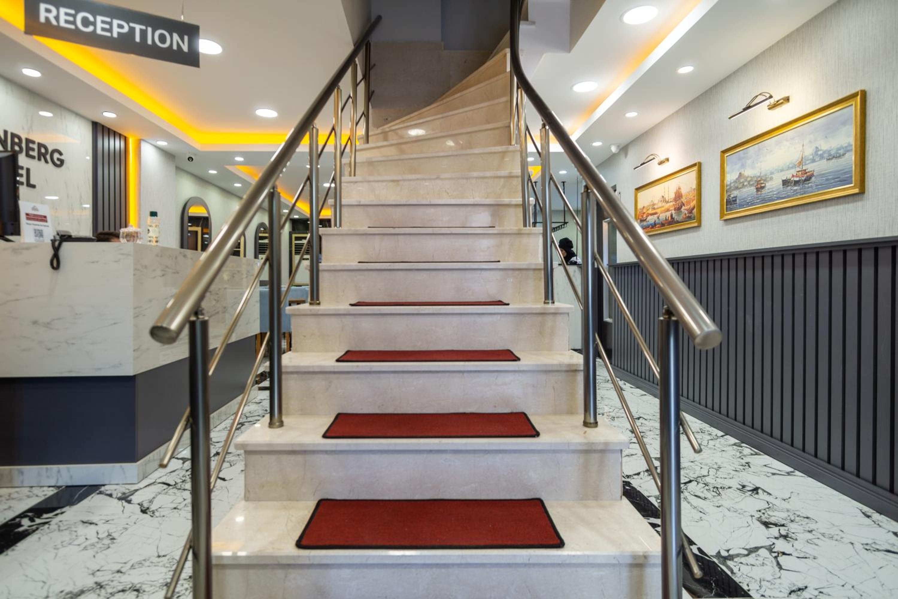 Foto de CALENBERG HOTEL