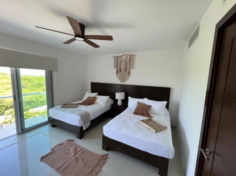Foto de Brand New and Amazing Penthouse!