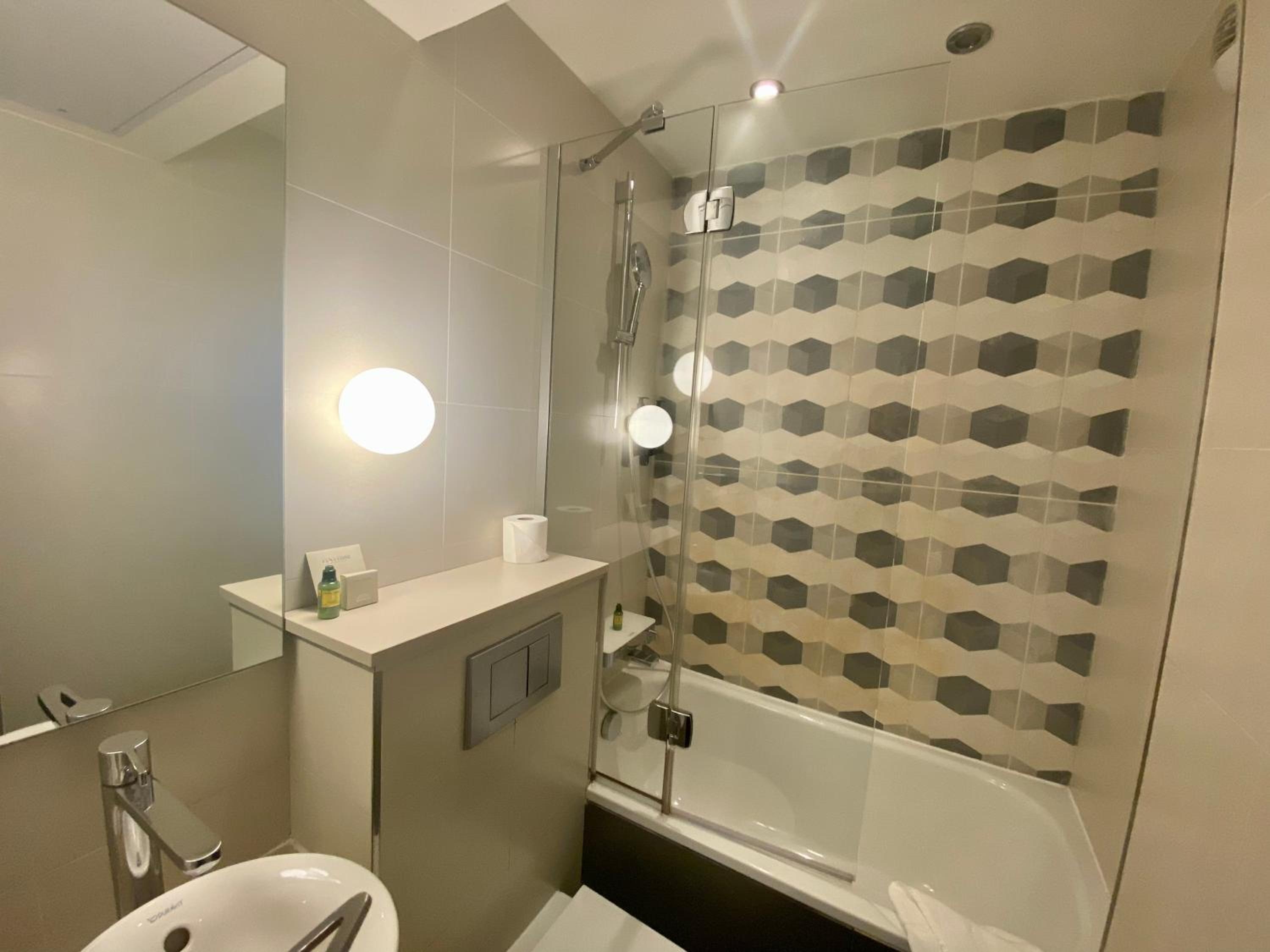 Foto de Hotel Yllen Eiffel