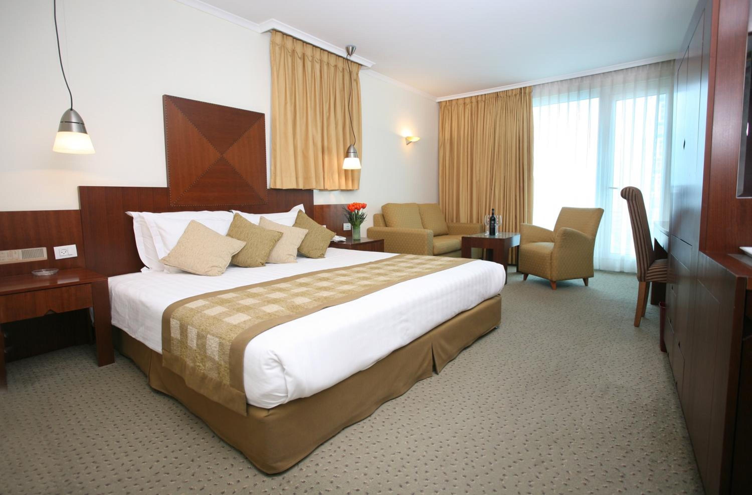 Foto de Crowne Plaza Tel Aviv Beach by IHG