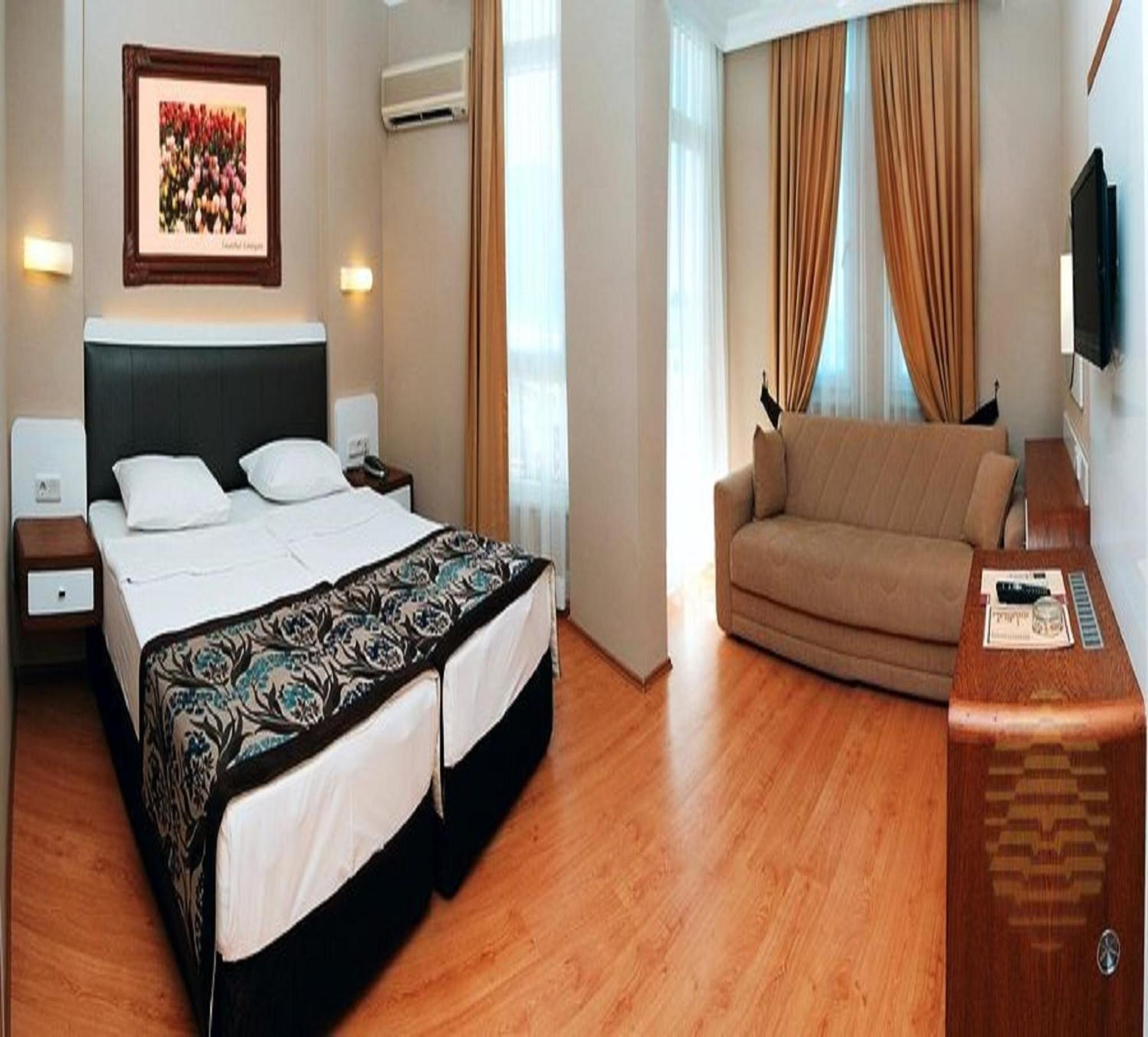 Foto de Azak Hotel