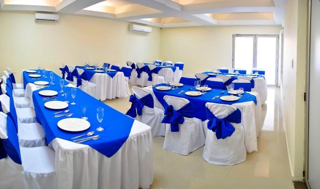 Foto de Hotel Rivera Del Mar
