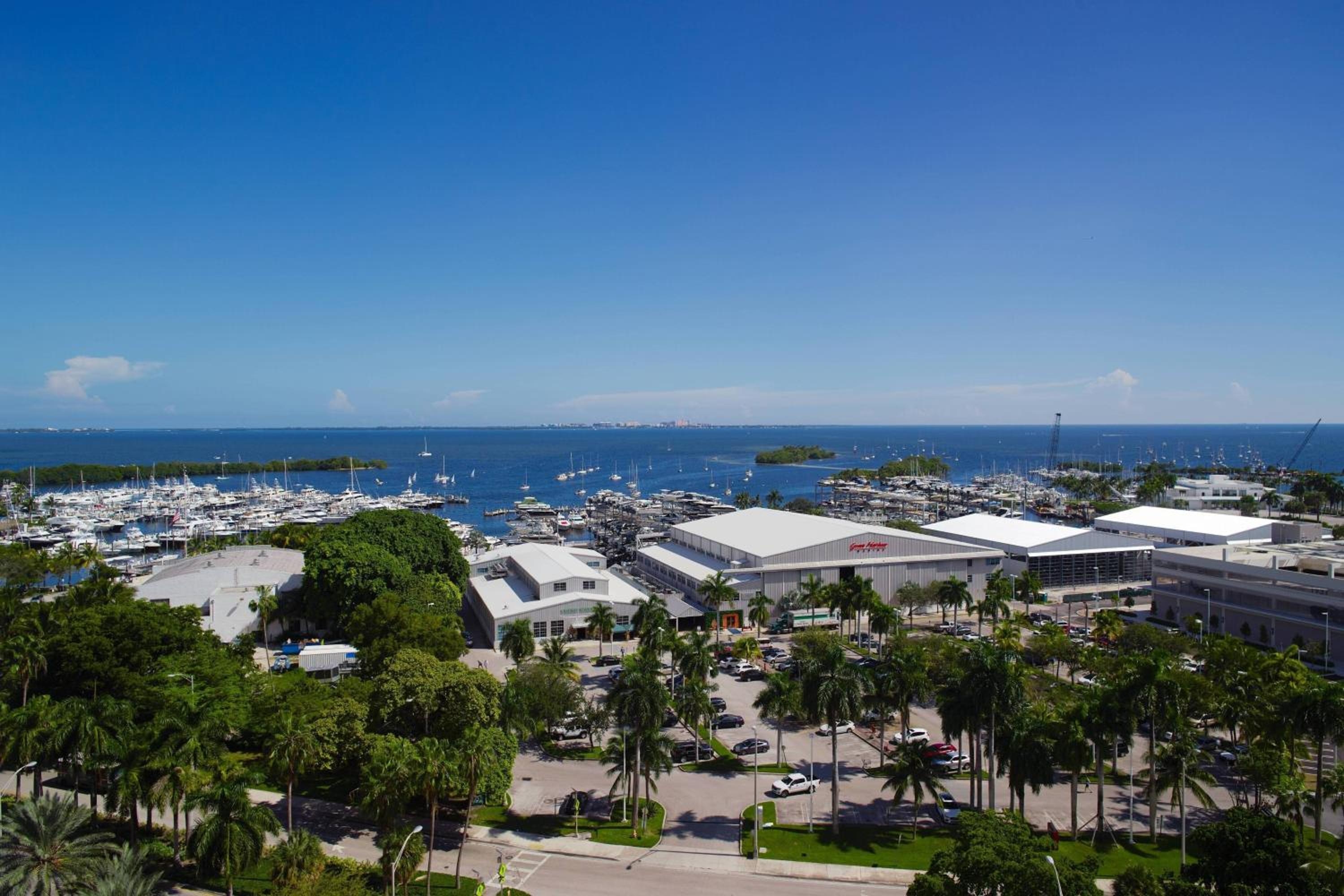 Foto de Courtyard Miami Coconut Grove