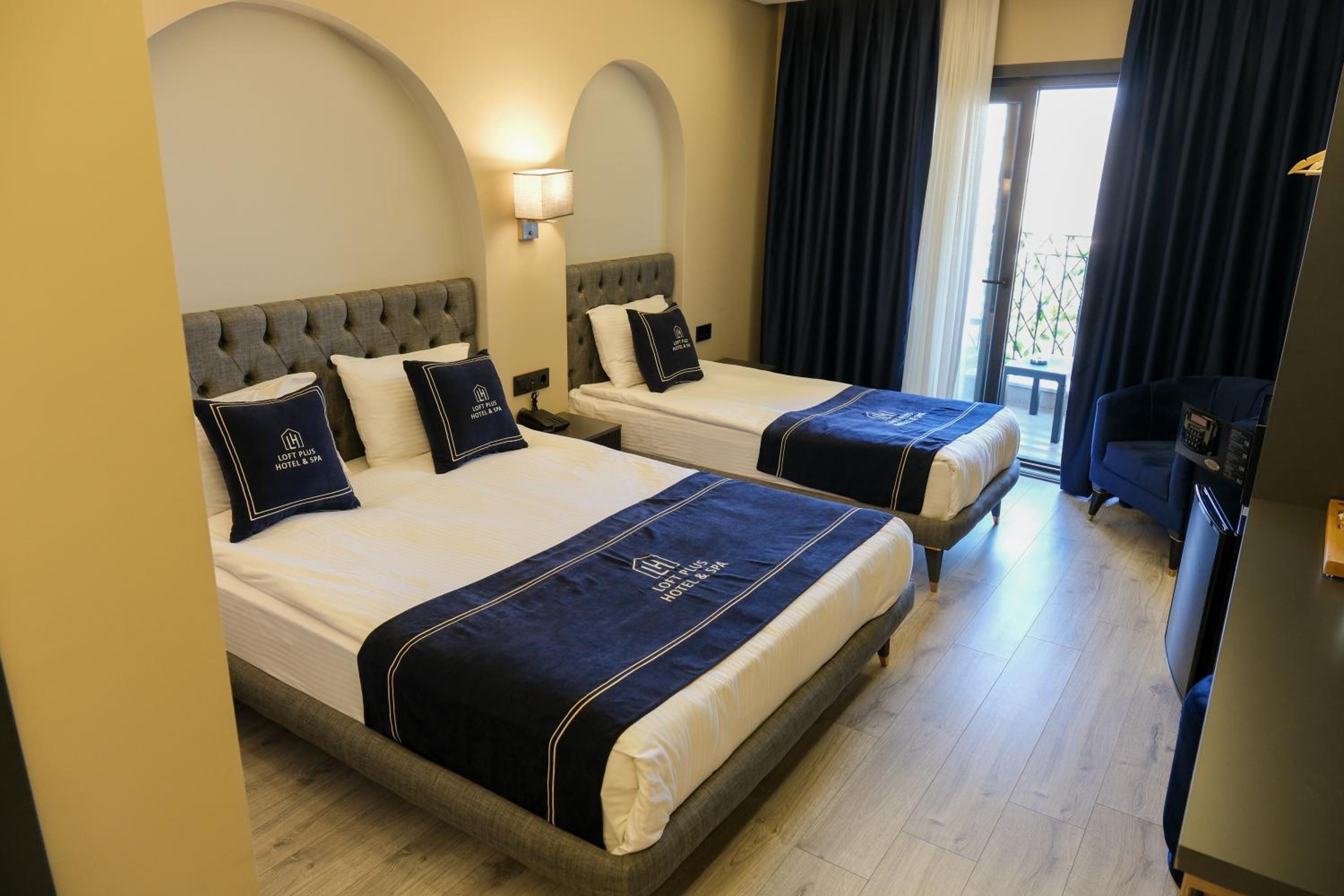 Foto de Plus Hotel & Private Transportation İstanbul Airport-By Loft