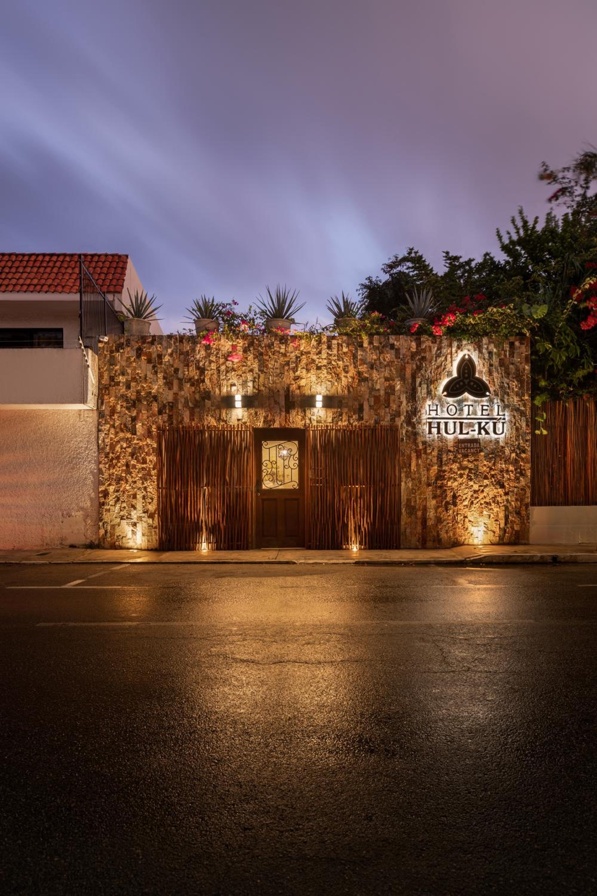 Hotel Hulku