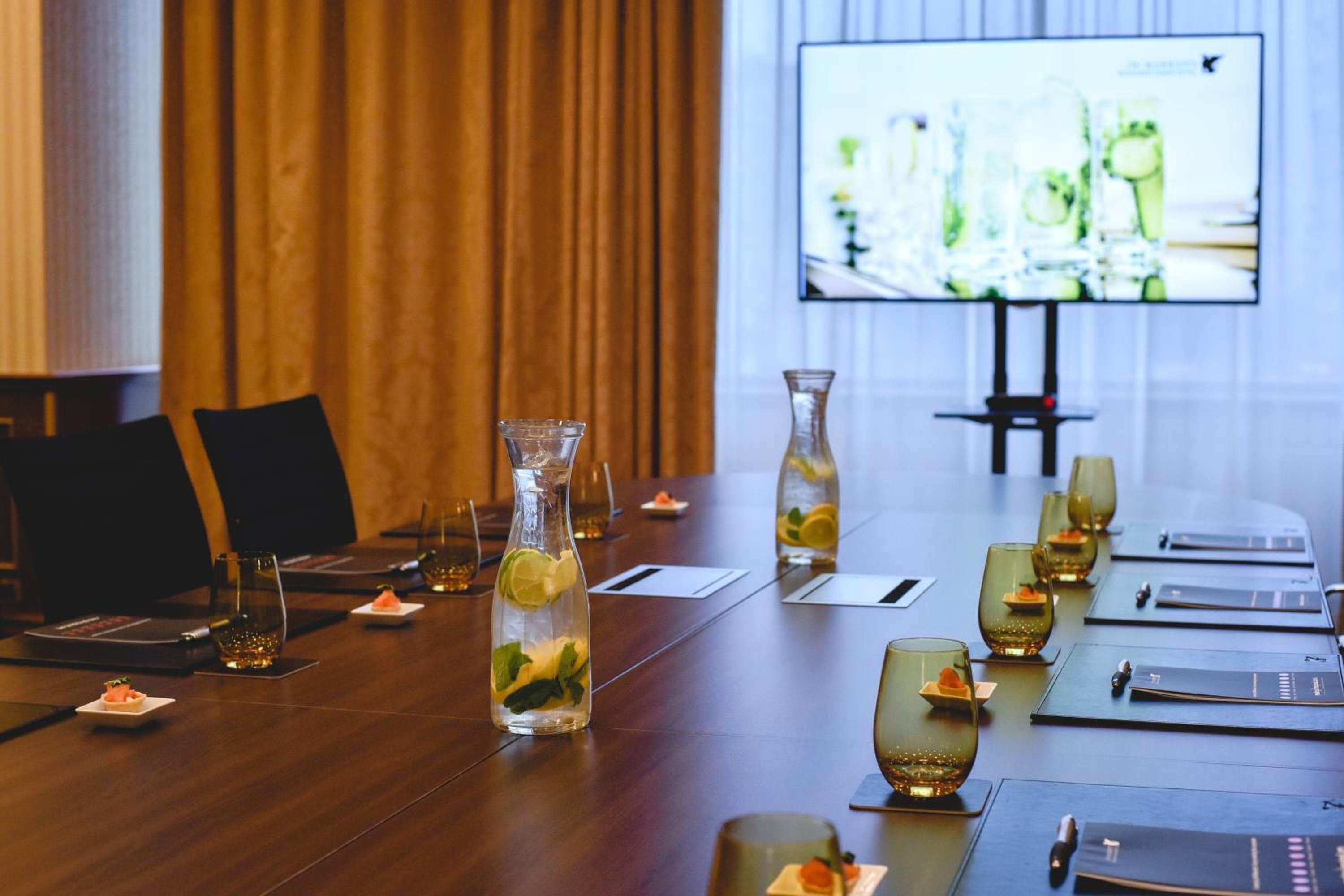 Foto de JW Marriott Bucharest Grand Hotel