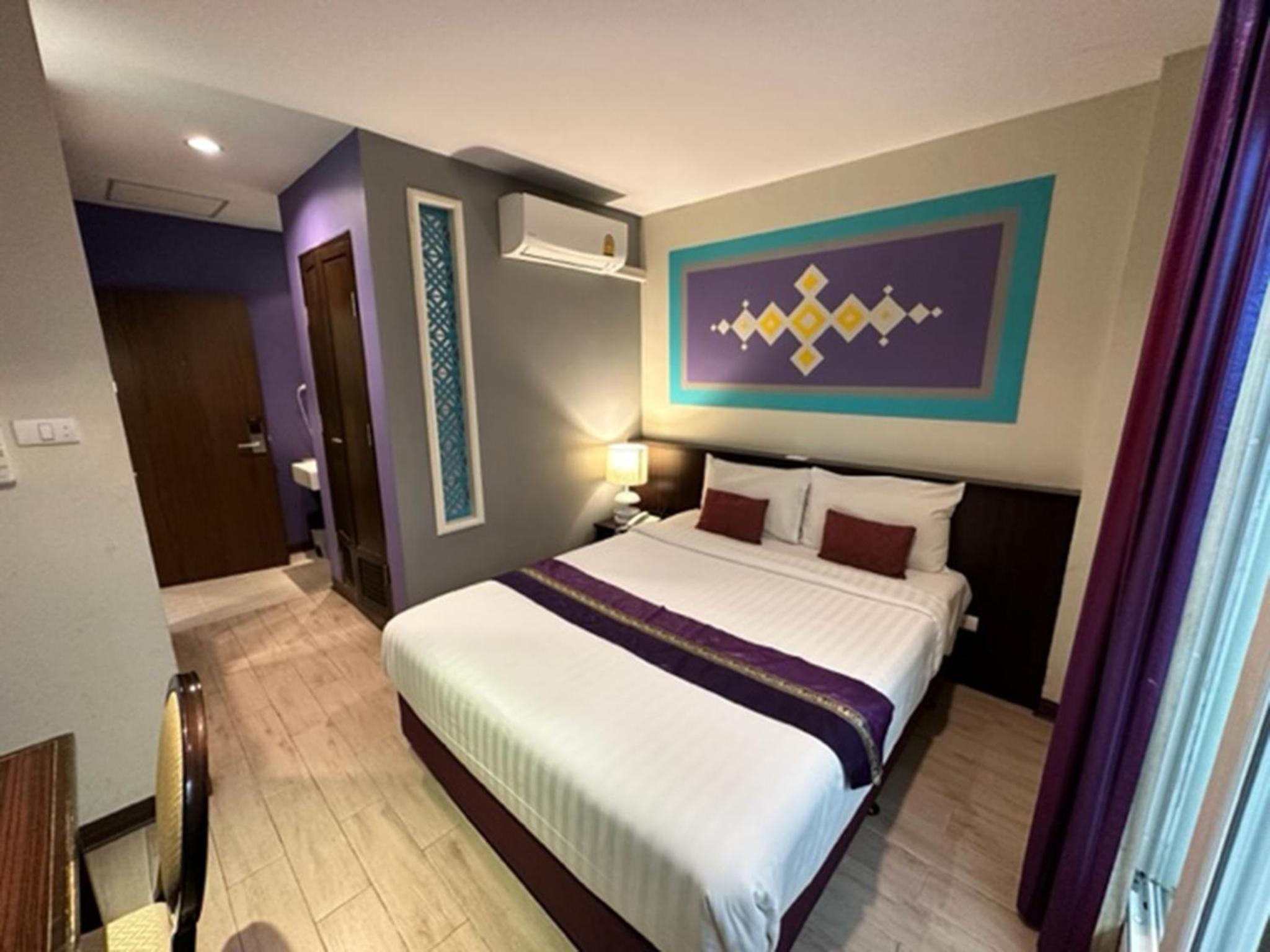 Foto de Sawasdee Hotel @ Sukhumvit Soi 8