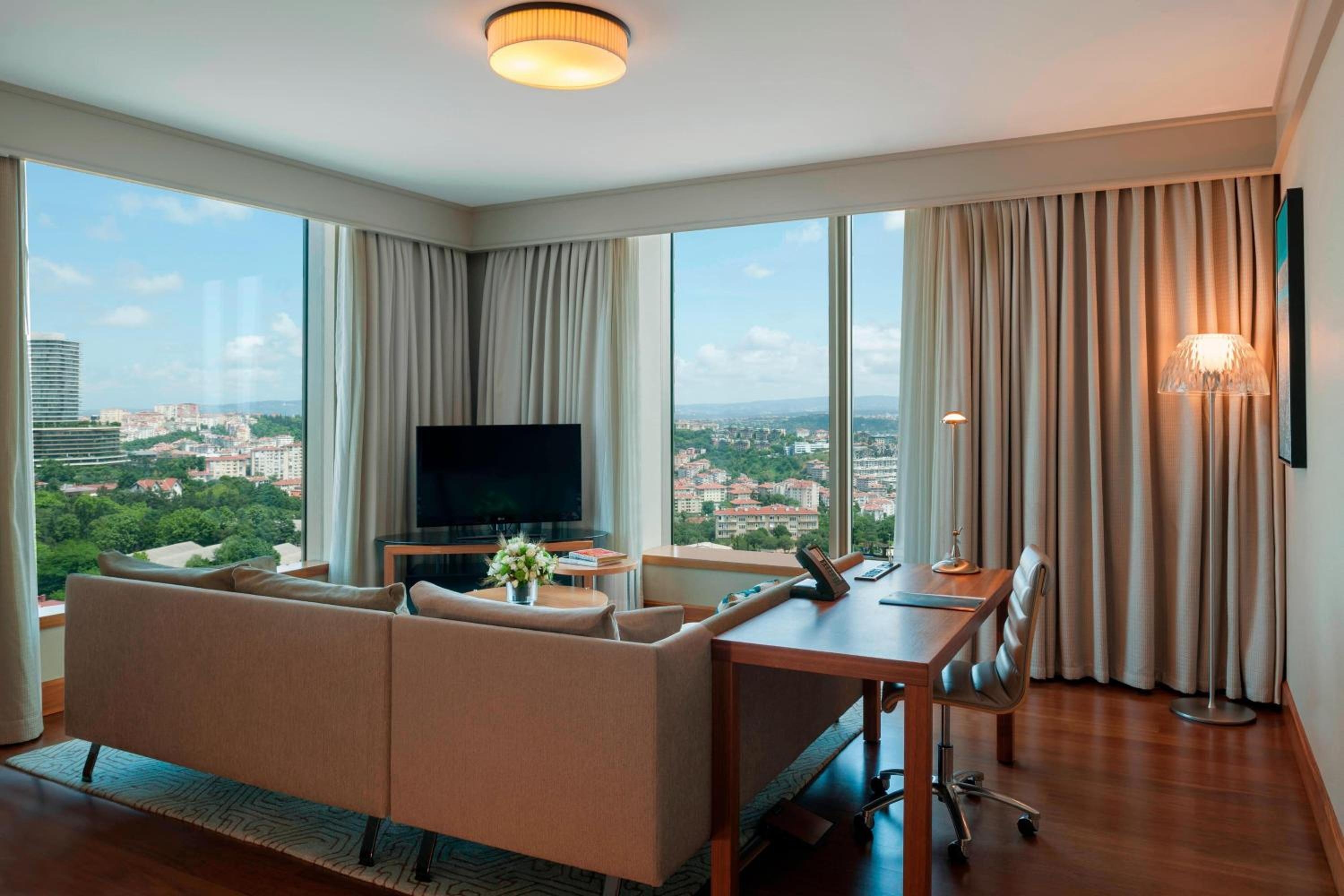 Foto de Renaissance Istanbul Polat Bosphorus Hotel