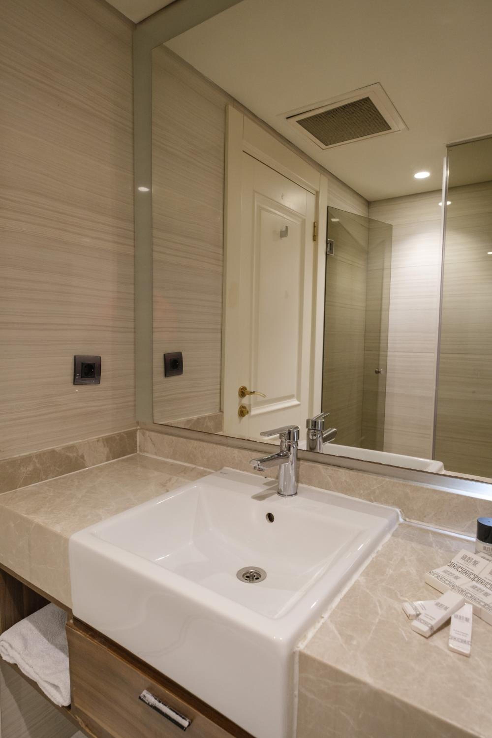 Foto de Golden Age Hotel Taksim