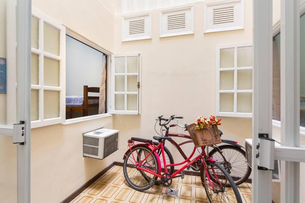 Foto de Casa charmosa e confortável no Porto Maravilha - quartos disponíveis conforme número de hóspedes