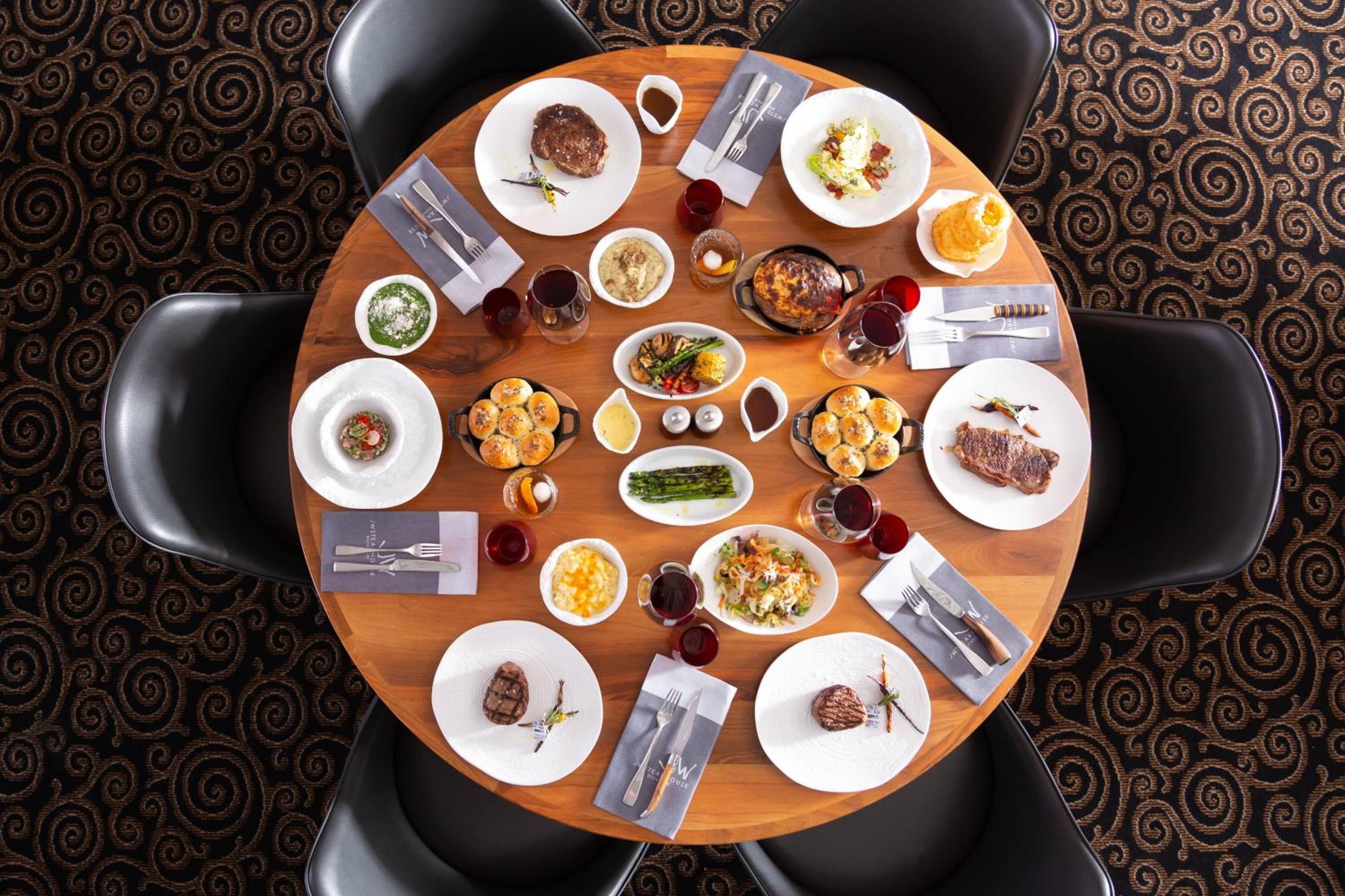 Foto de JW Marriott Bucharest Grand Hotel