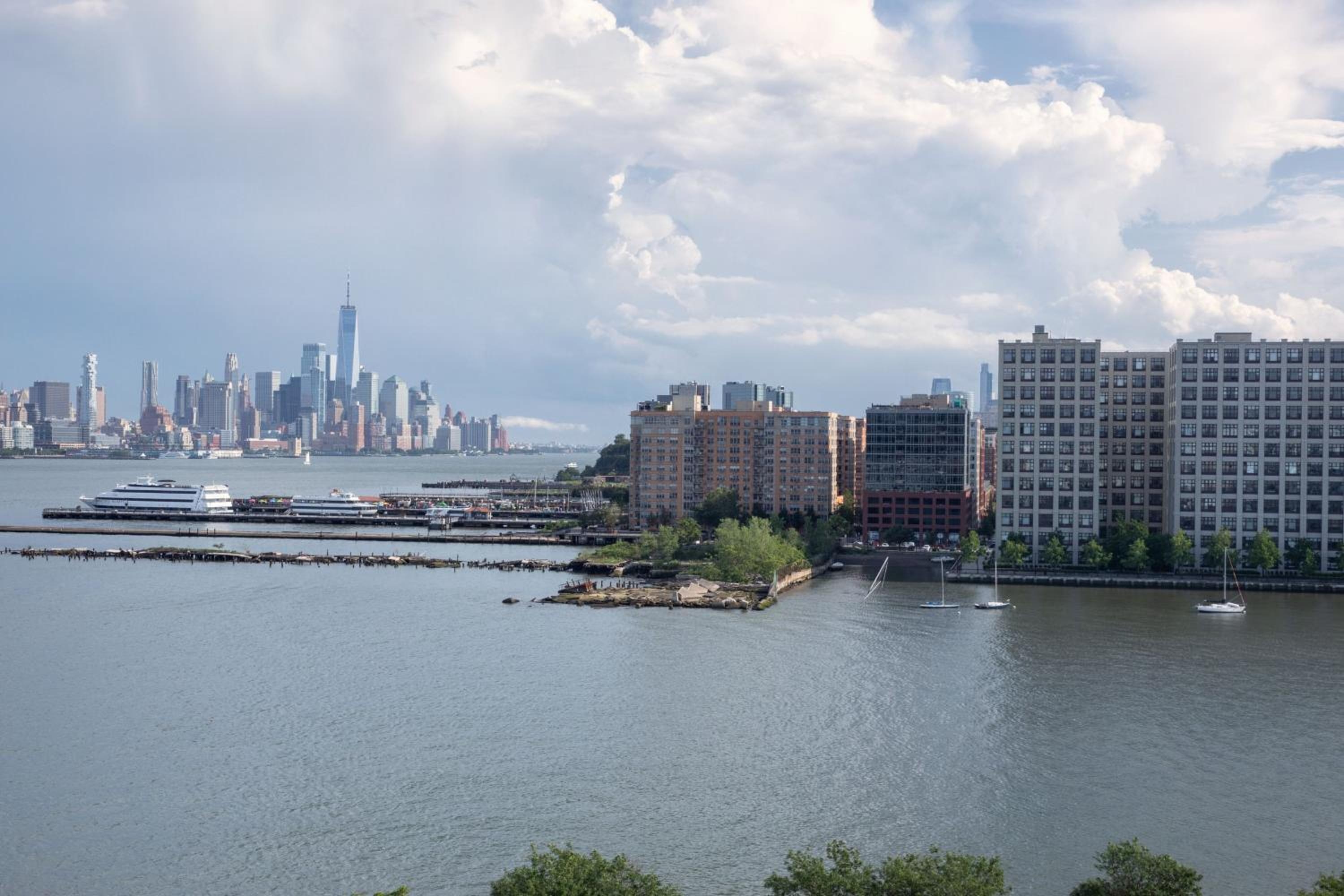 Foto de Sheraton Lincoln Harbor Hotel