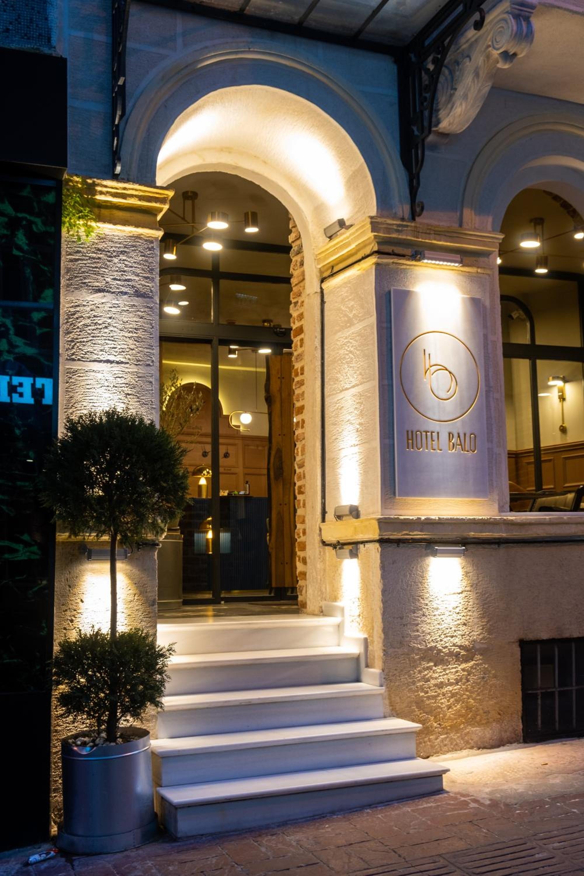 Hotel Balo