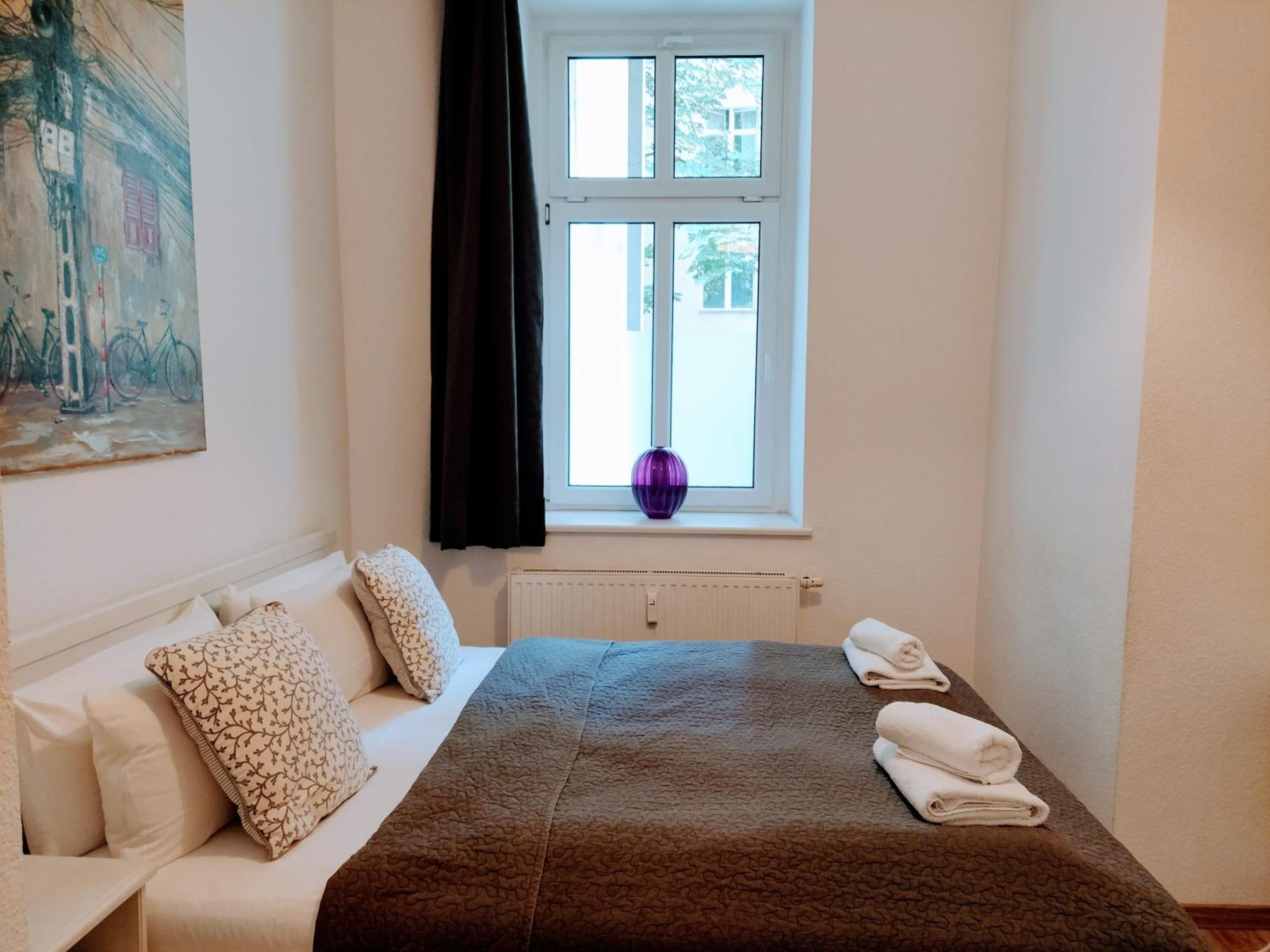 Foto de Central 2 bedroom flat for families & calm guests