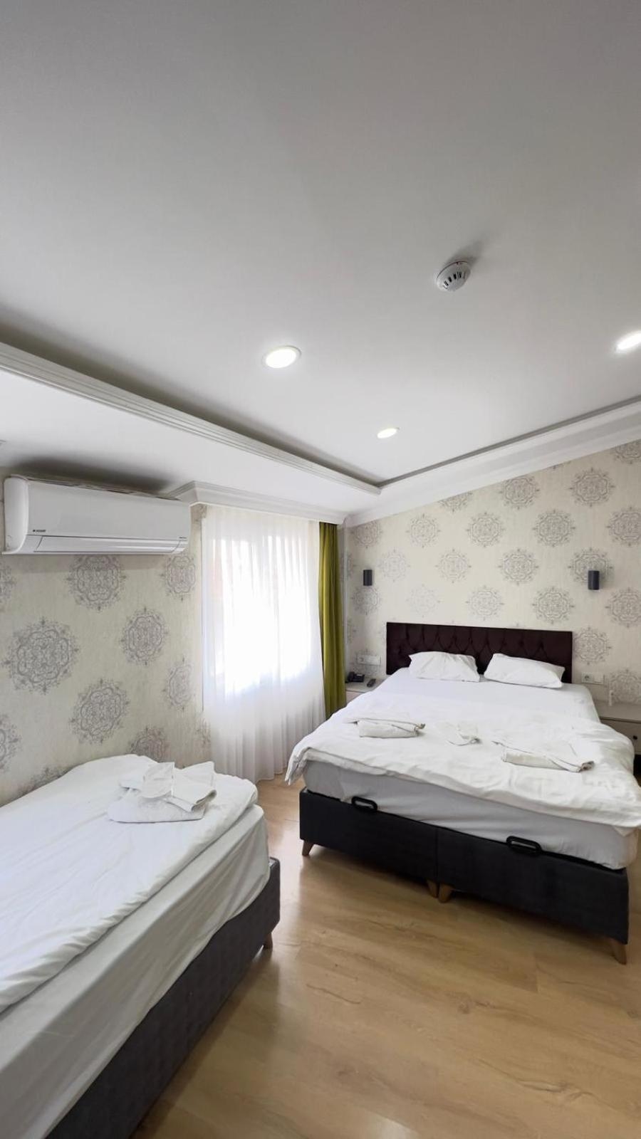 Foto de The Lola Hotel