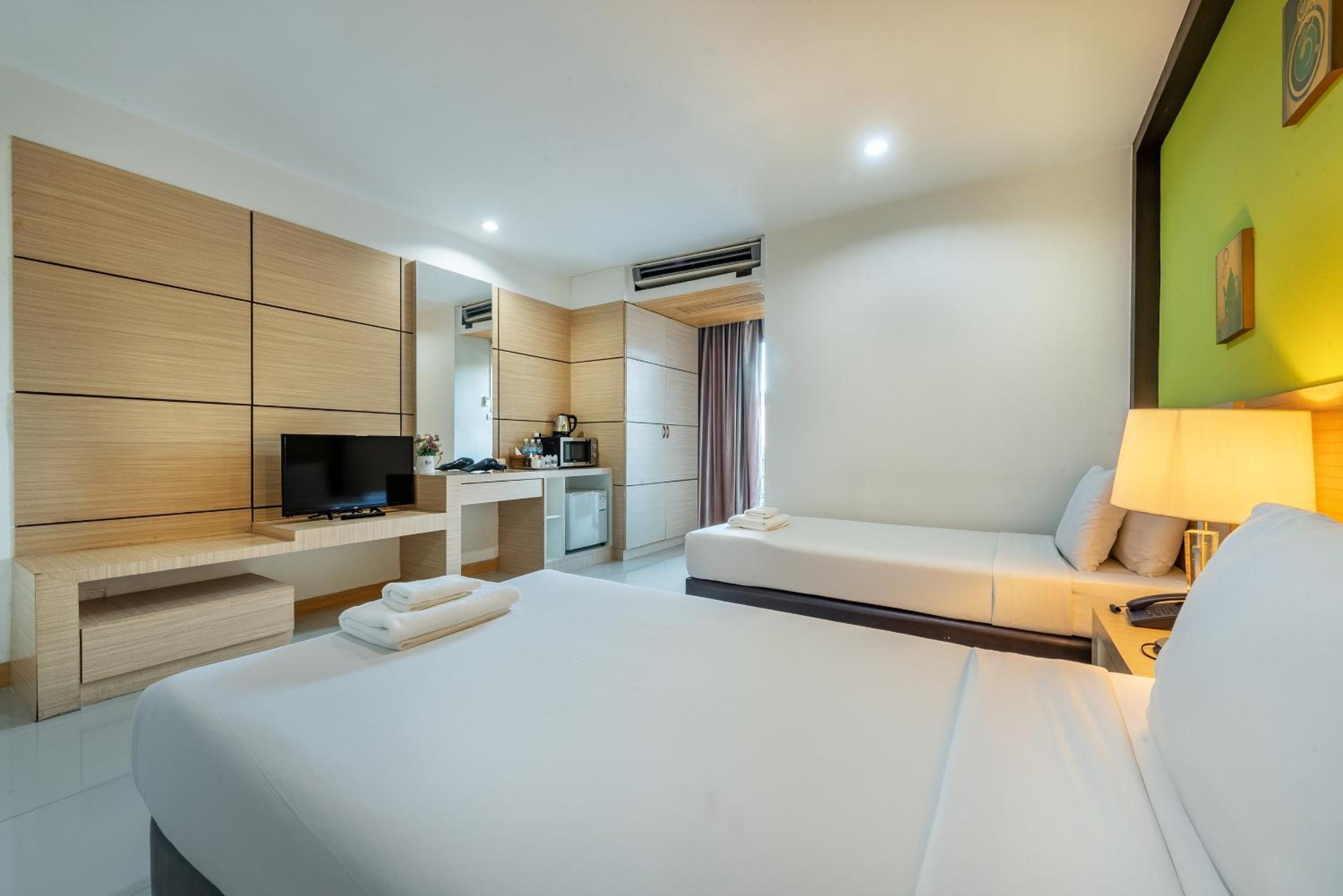 Foto de The Legacy Convention Hotel