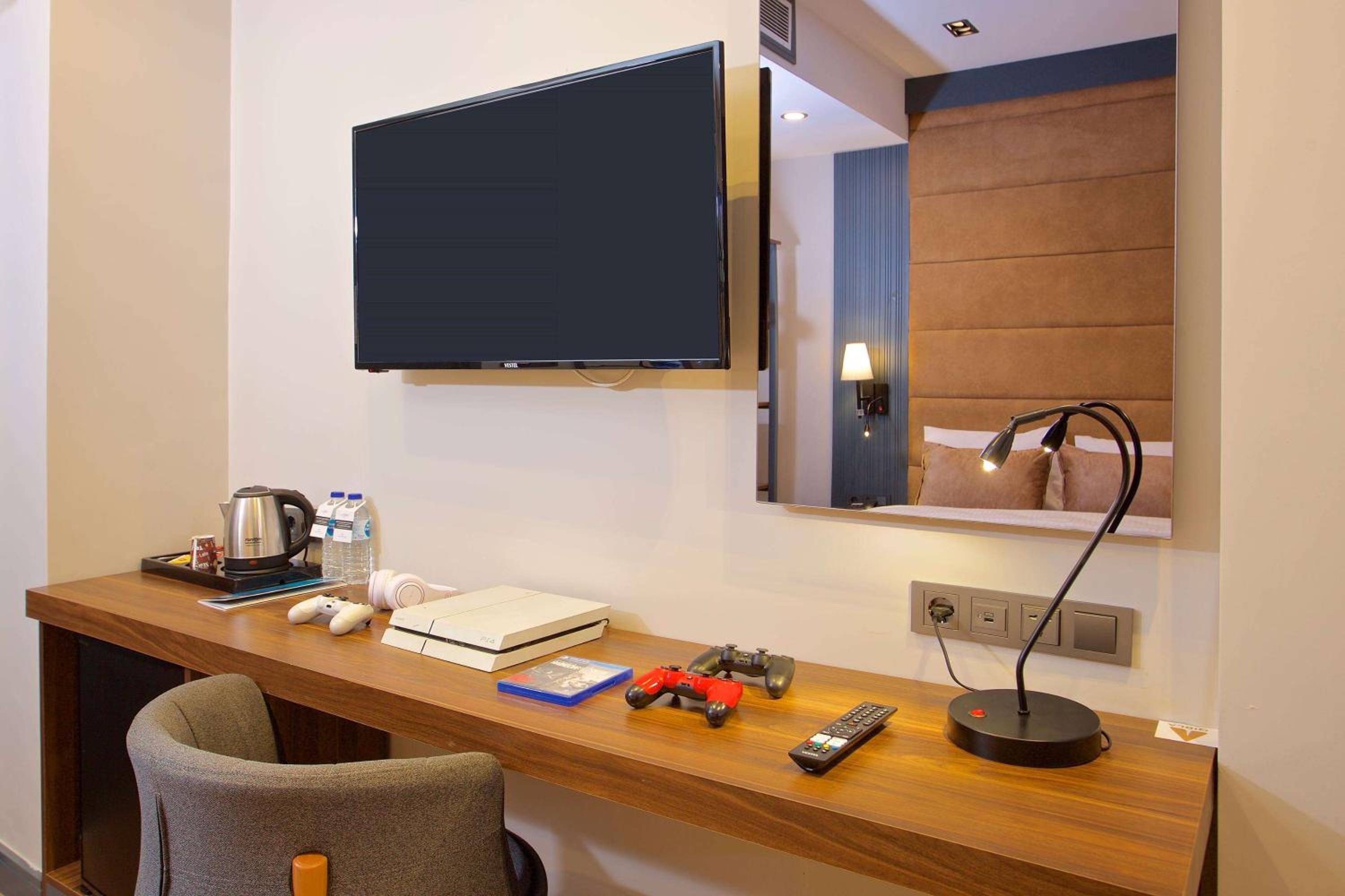 Foto de Days Inn by Wyndham Istanbul Arnavutkoy