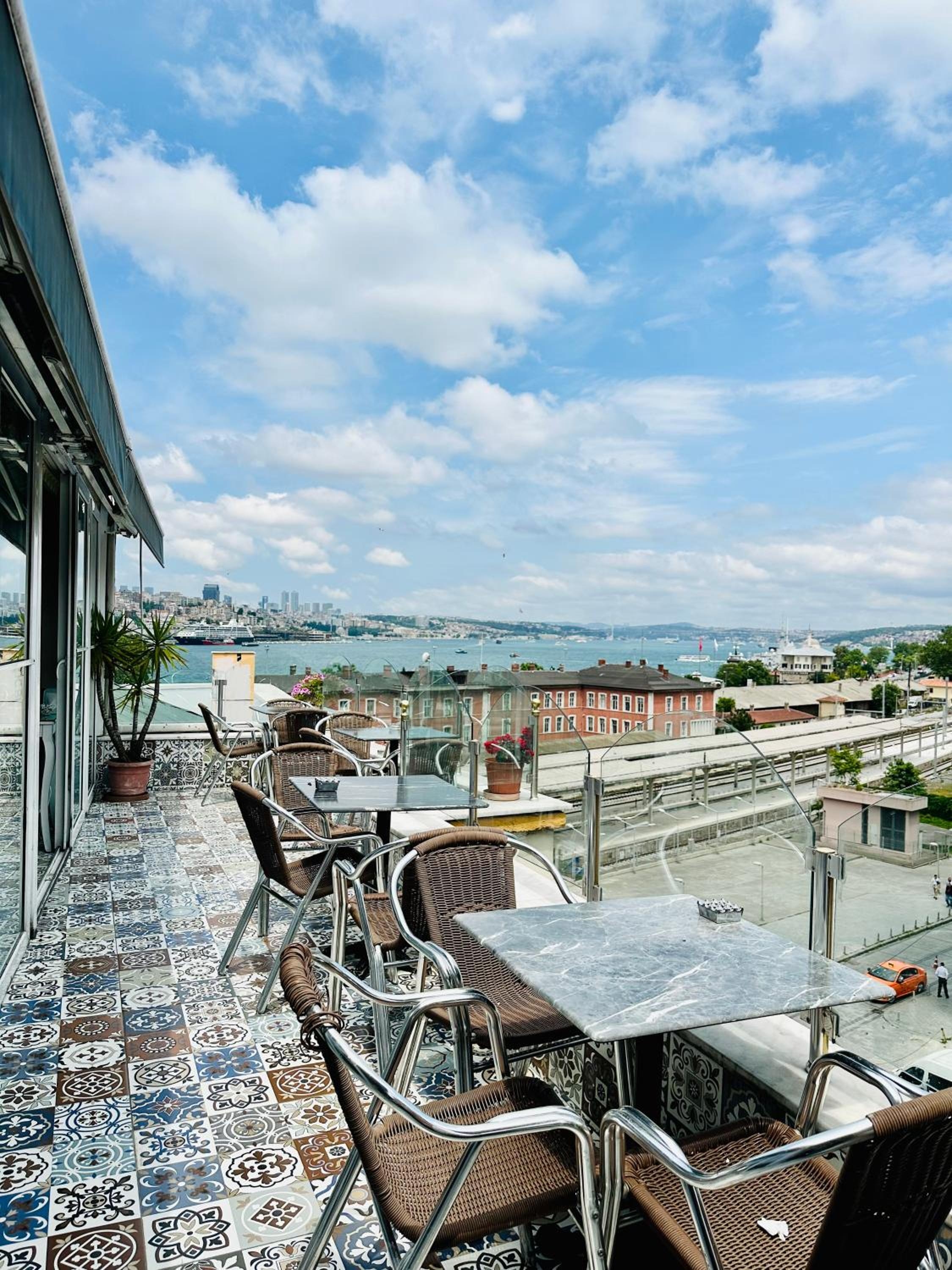 Foto de Crowned Plus Hotel