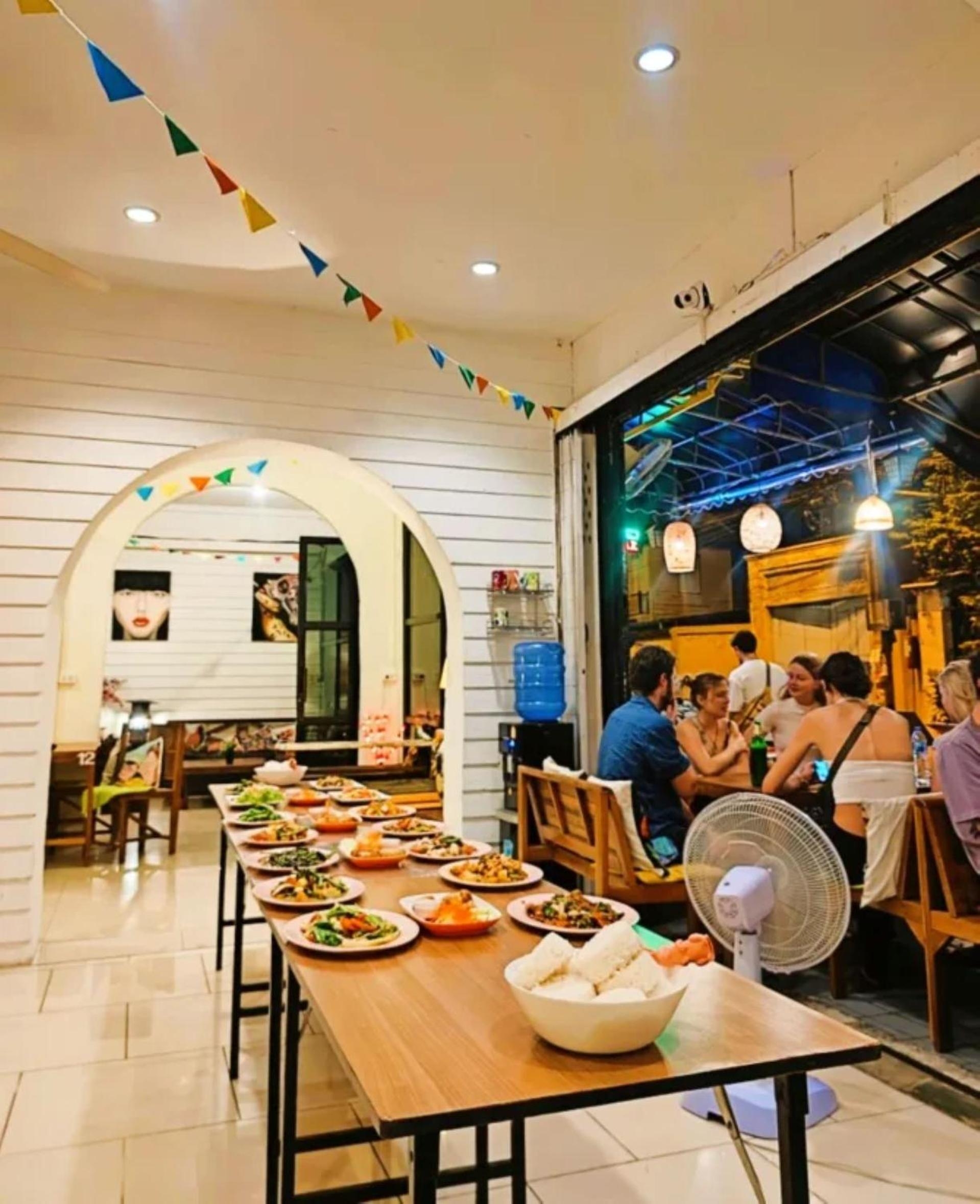 Foto de Back Home Backpackers Hostel