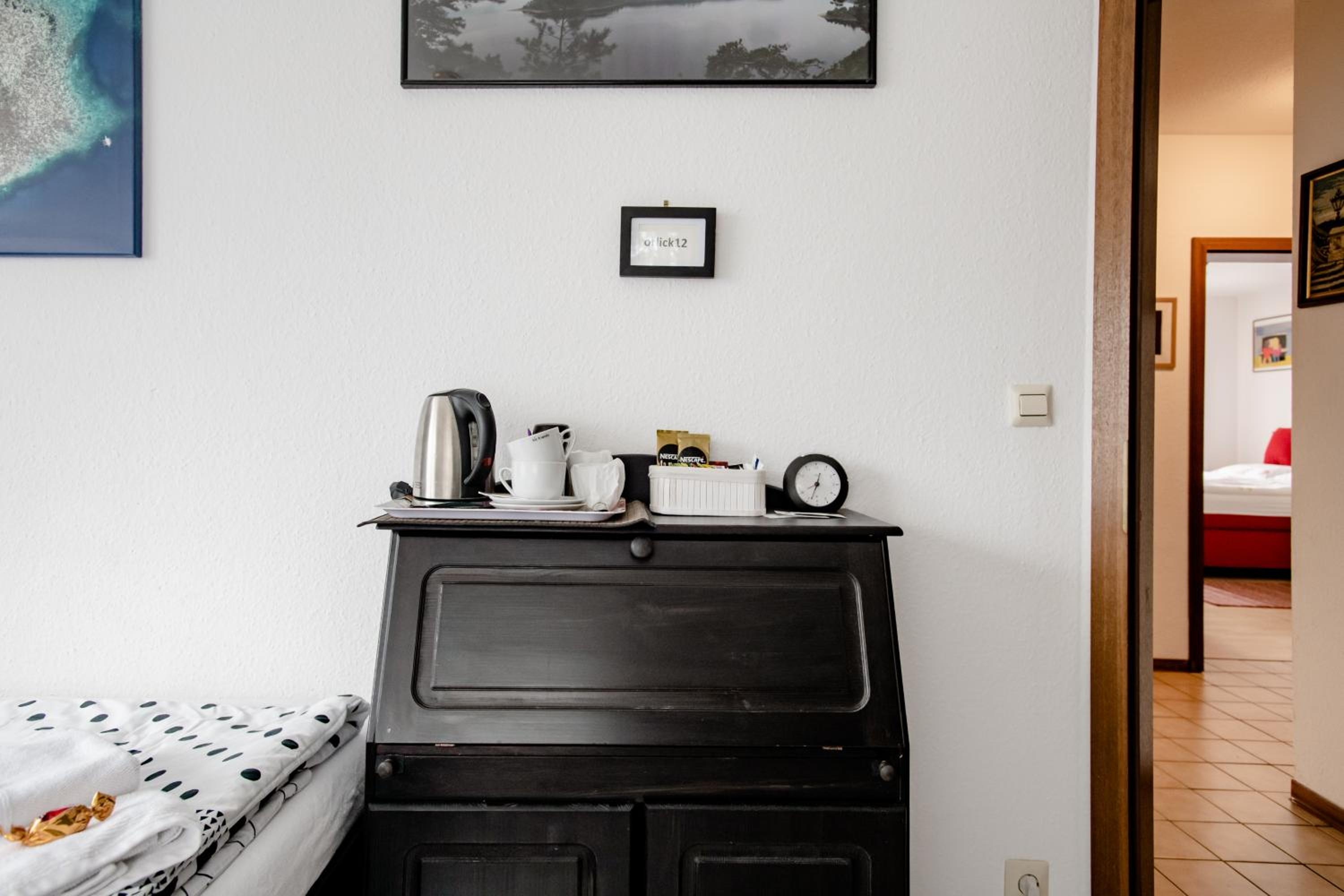 Foto de Ruhige Zimmer im Grünen