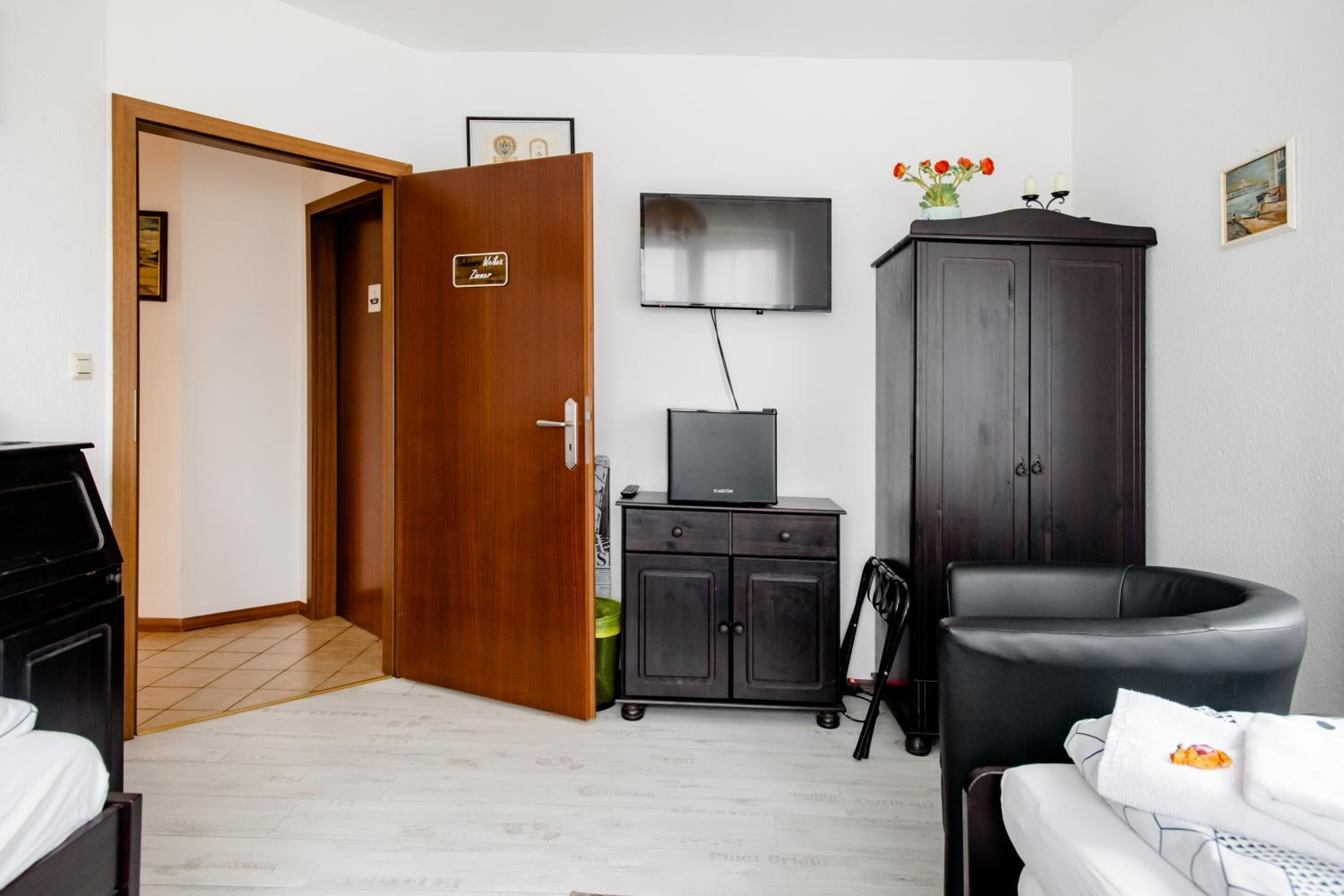 Foto de Ruhige Zimmer im Grünen
