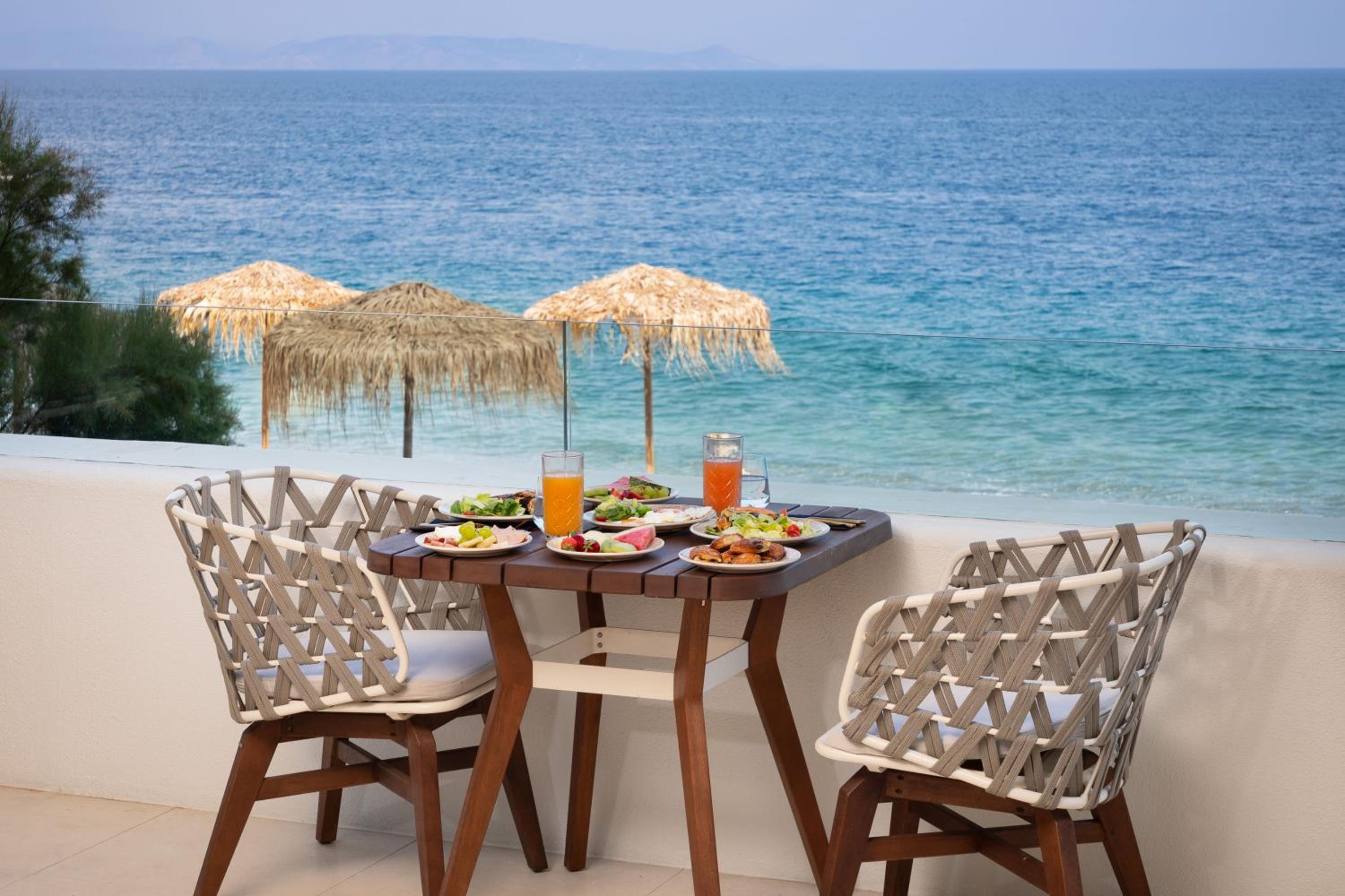Foto de Isla Brown Corinthia Resort & Spa, Curio Collection by Hilton