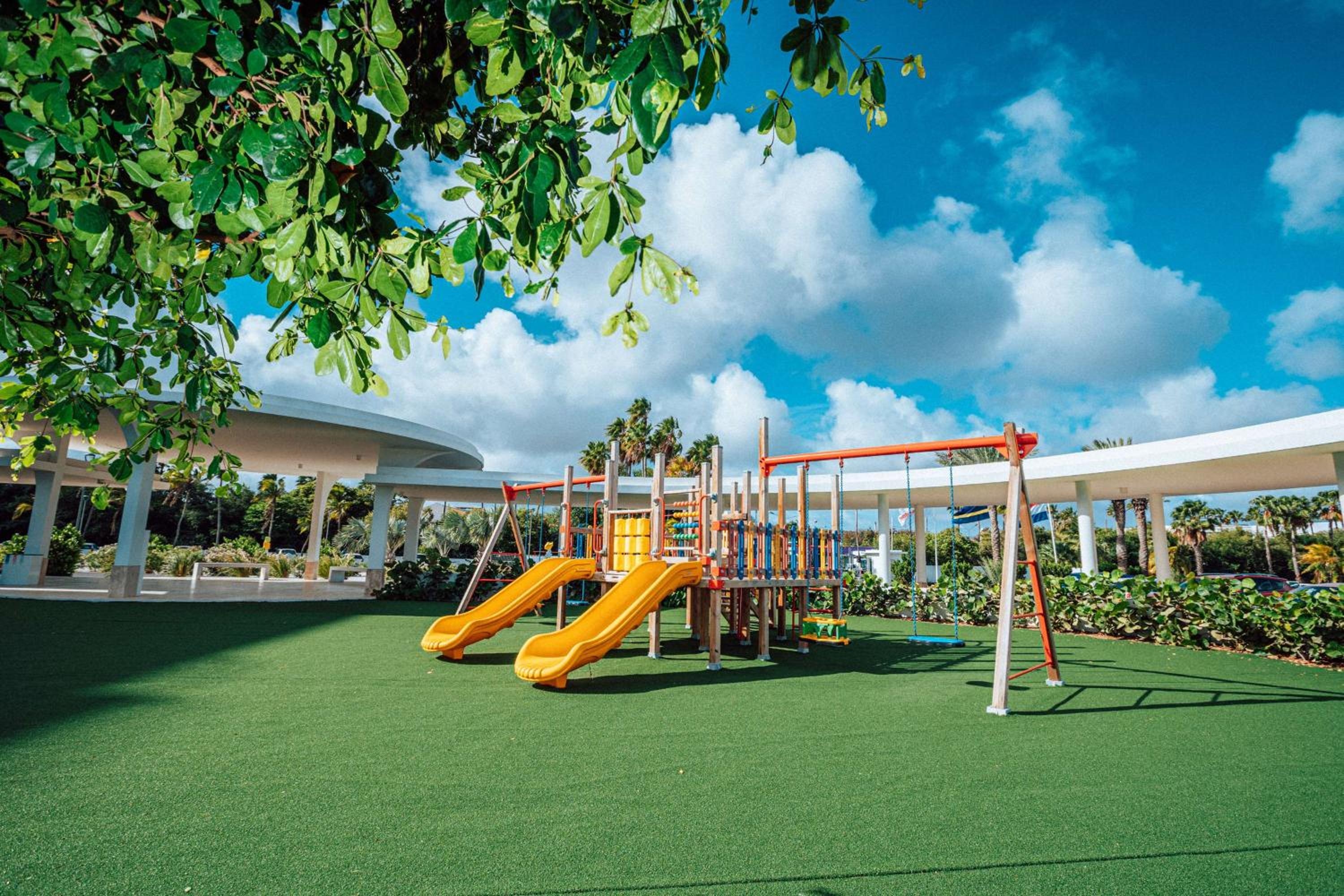 Foto de Mangrove Beach Corendon Curacao All-Inclusive Resort, Curio by Hilton