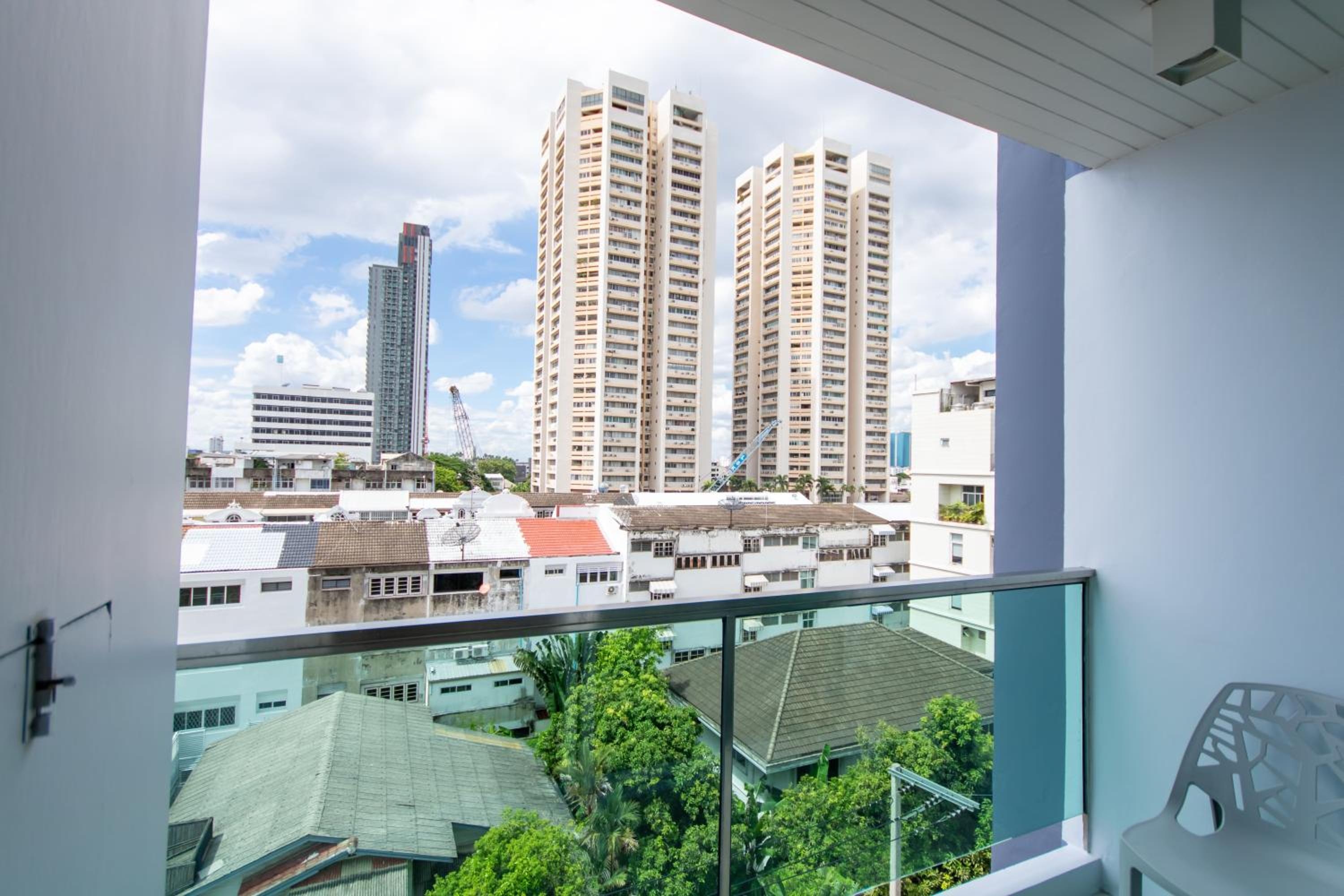 Foto de United Residence Ekamai Bangkok