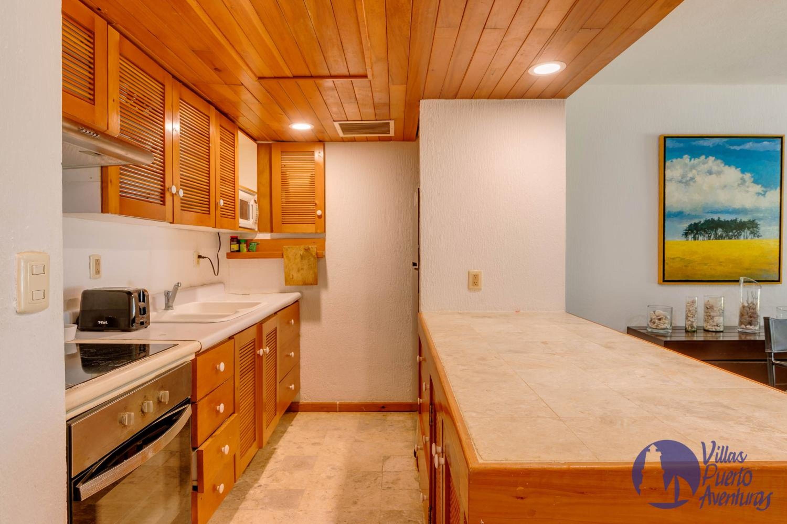 Foto de Chac Hal, Beachfront Apartment with Amenities - Chac Hal 2
