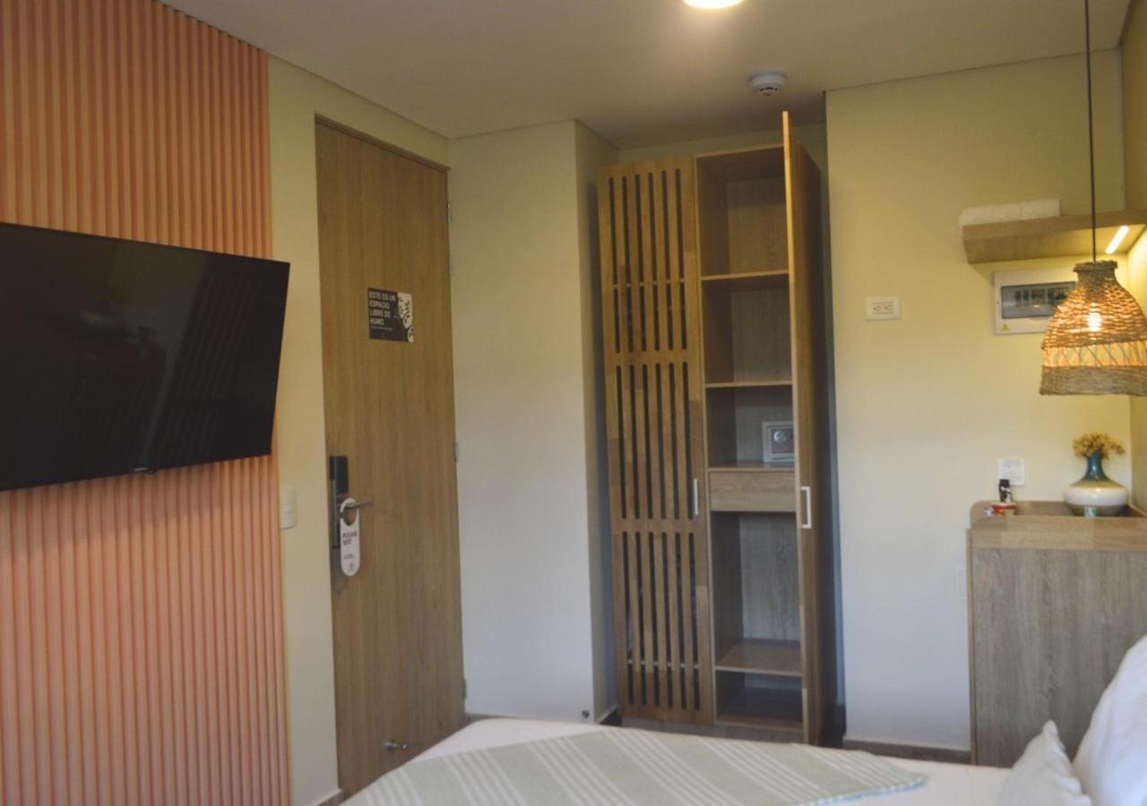 Mythical Hotel Boutique, Laureles
