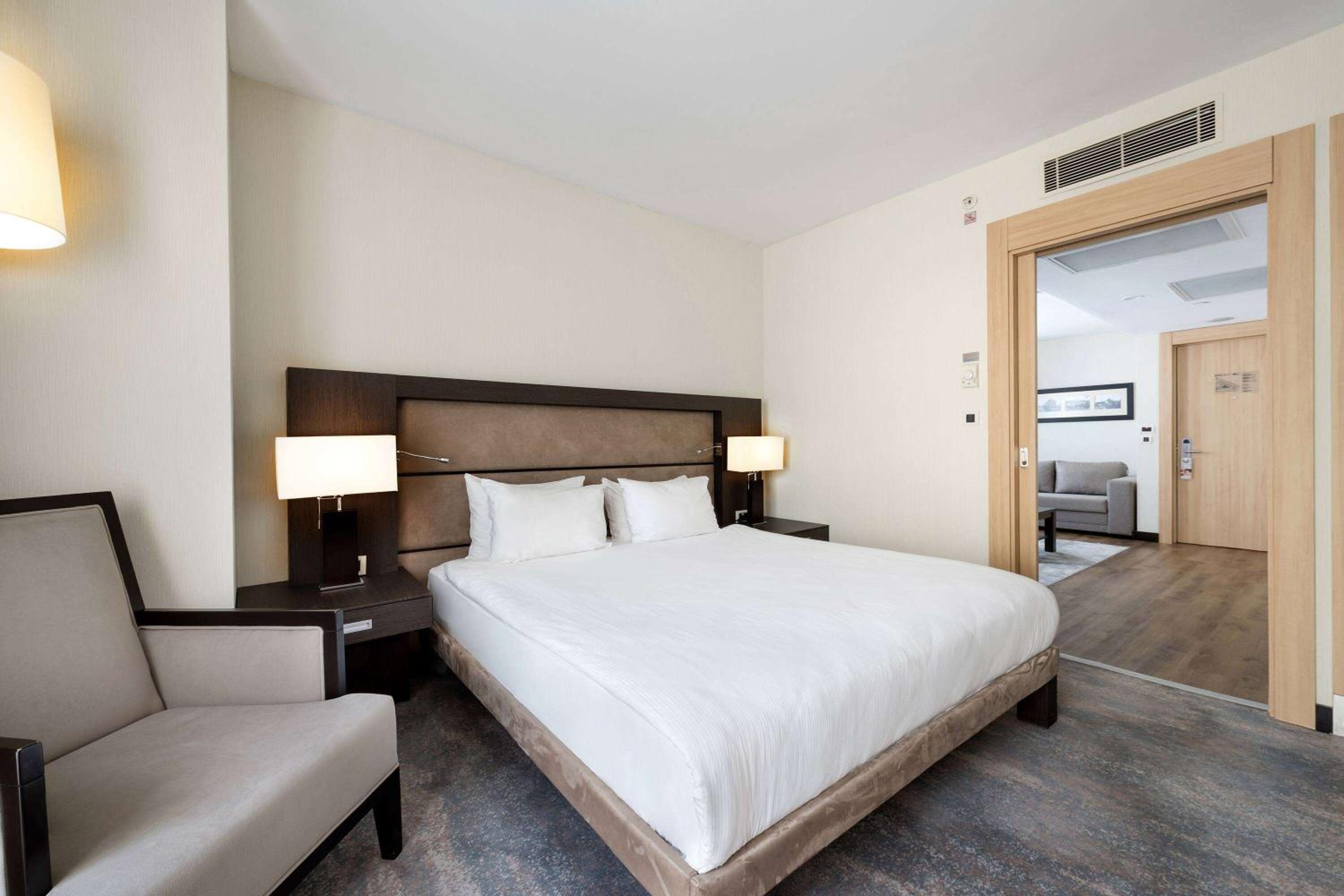 Foto de Ramada Plaza By Wyndham Istanbul City Center