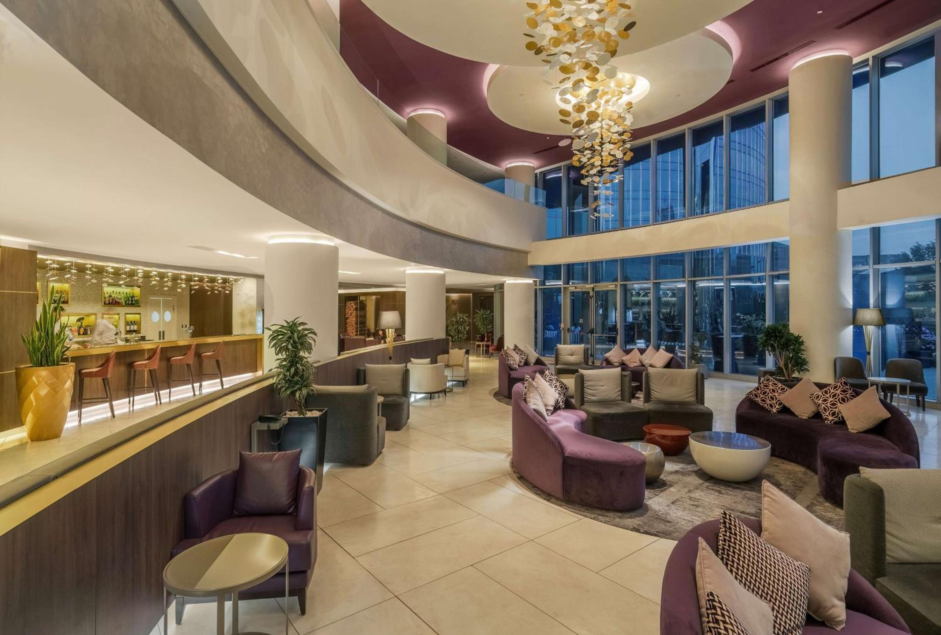 Foto de DoubleTree by Hilton Yerevan City Centre