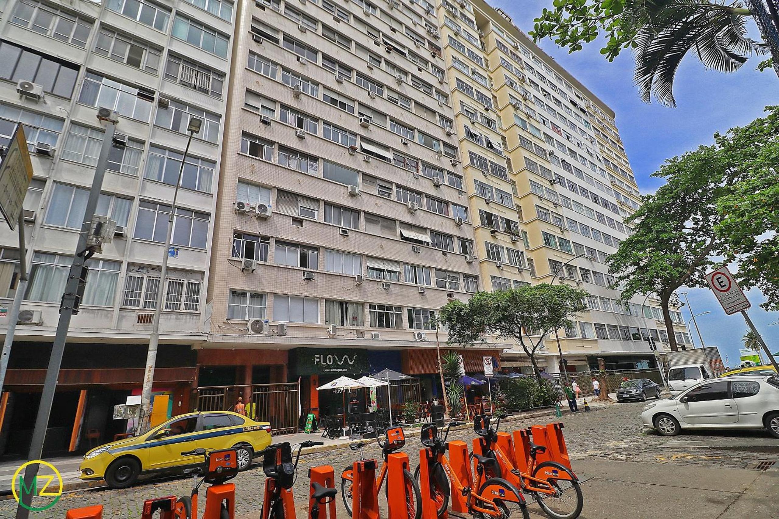 Renovated studio apt for 4 persons in Copacabana