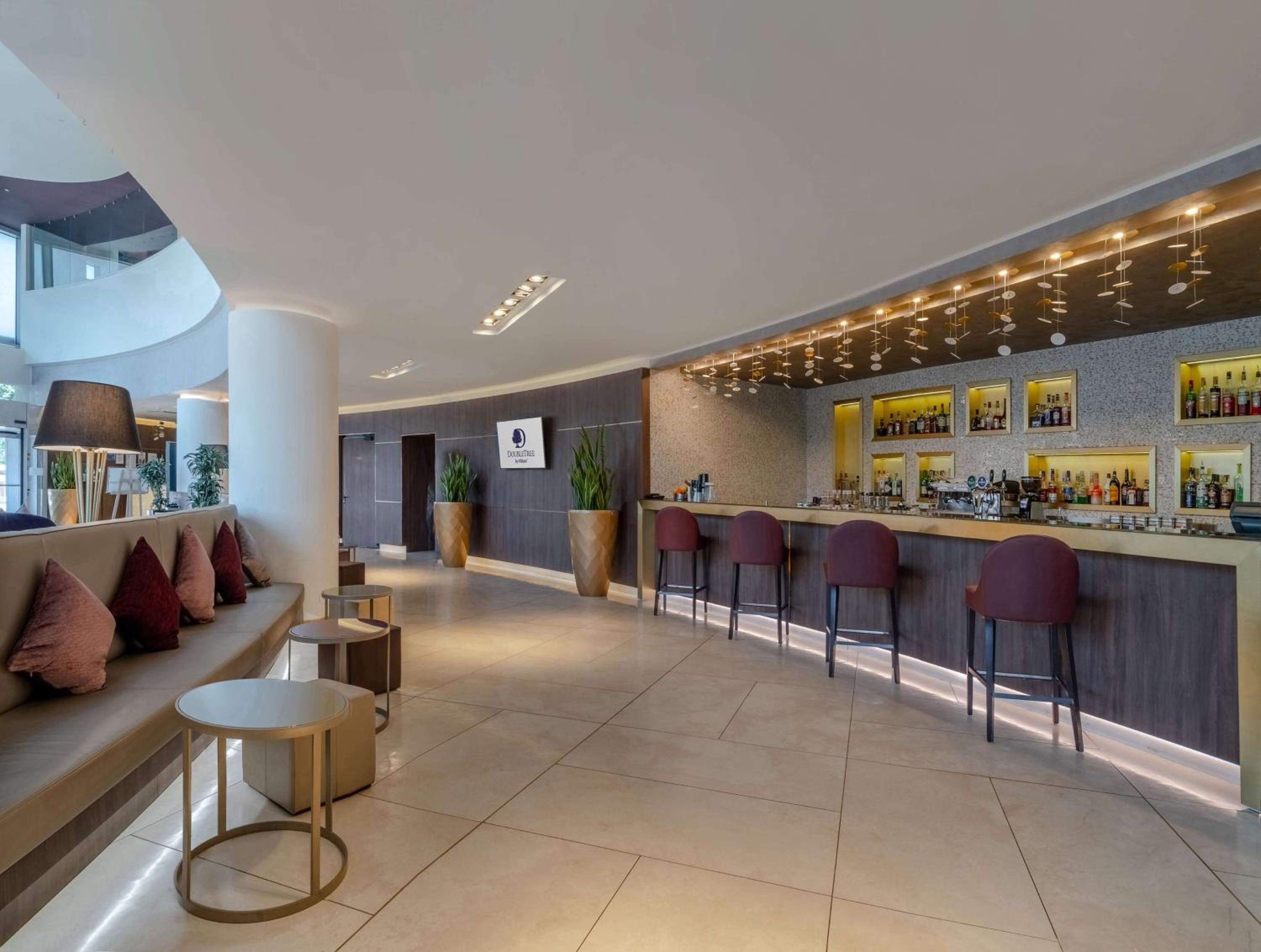 Foto de DoubleTree by Hilton Yerevan City Centre