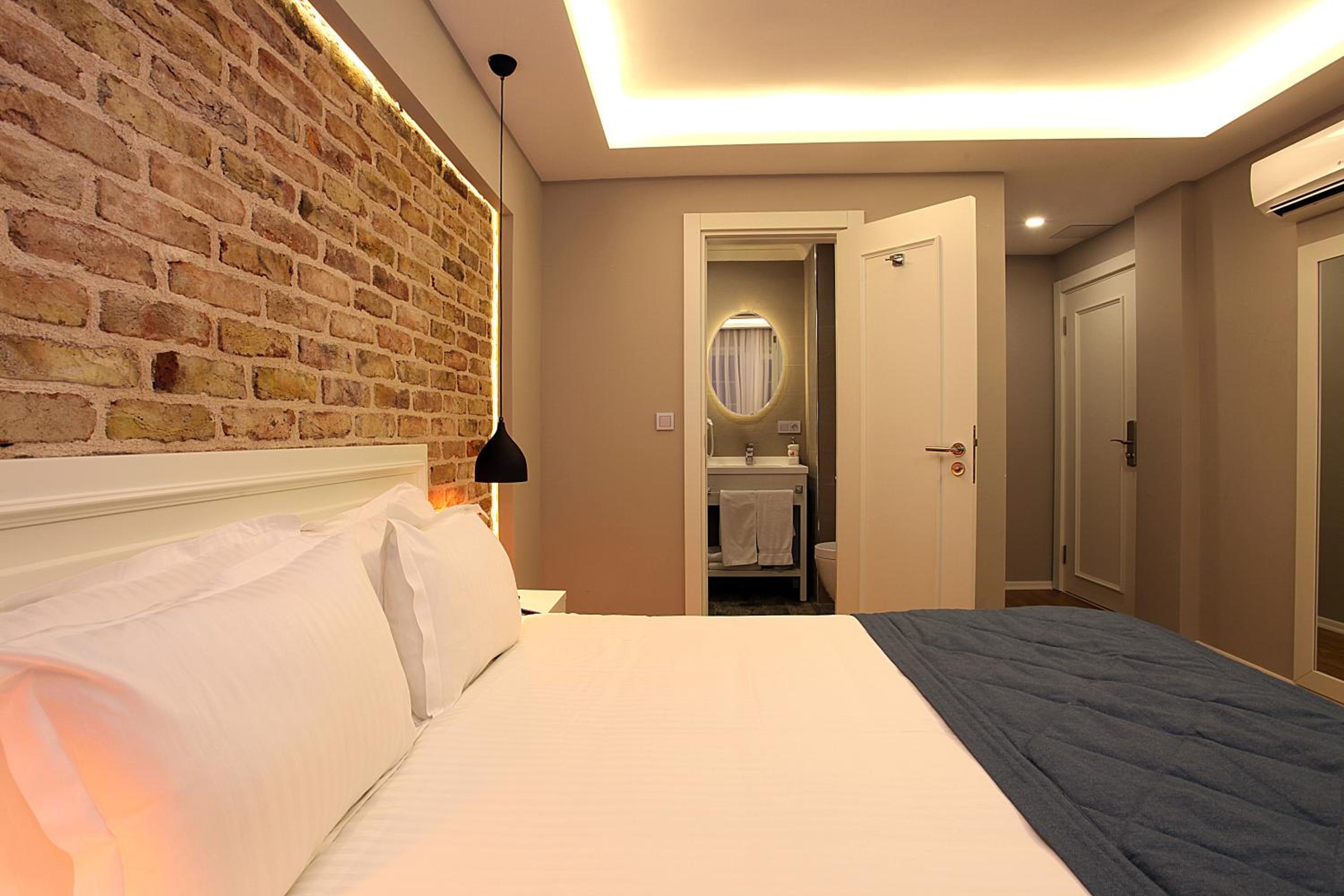 Foto de Taksim Santa Lucia Hotel