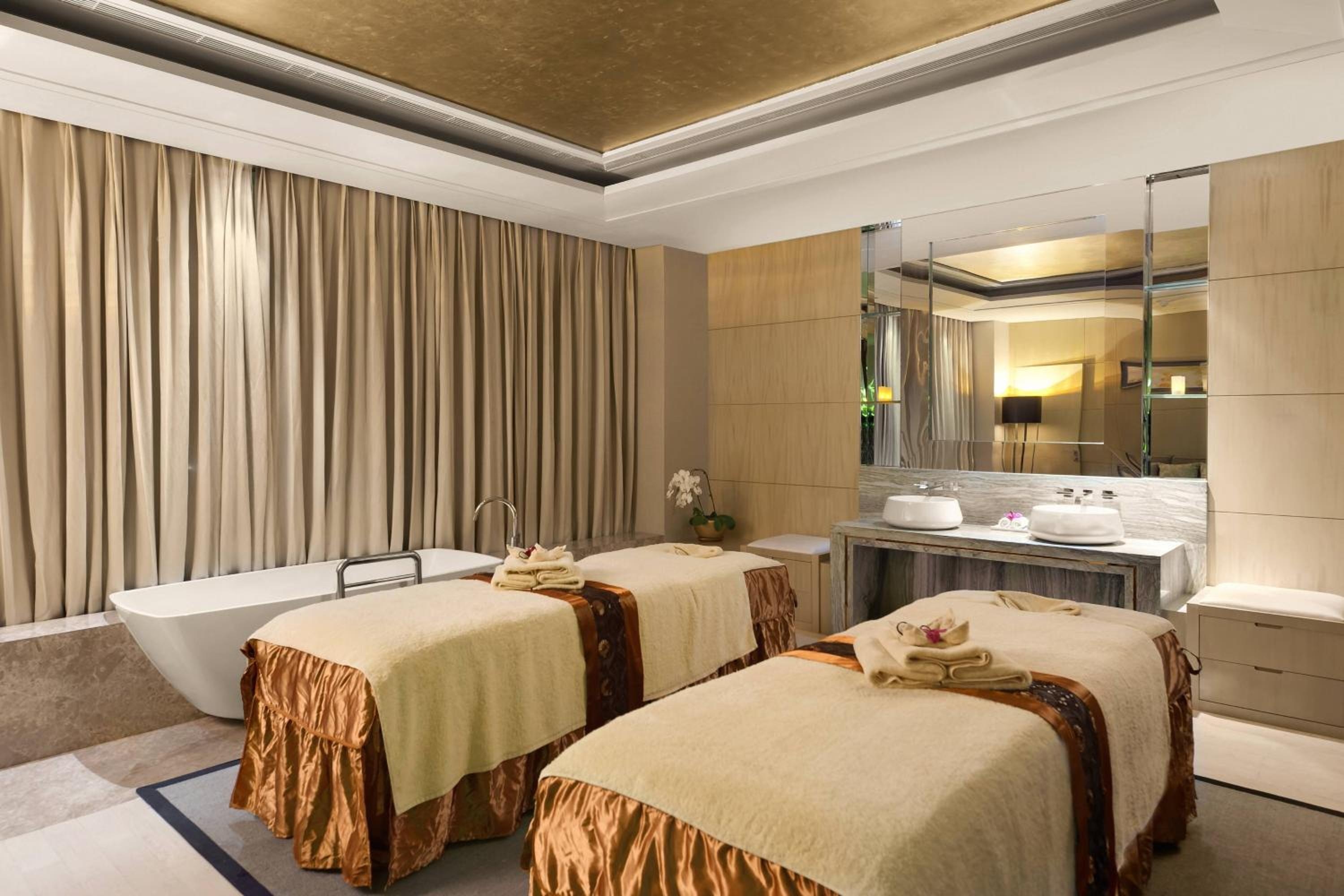 Foto de Sheraton Changchun Jingyuetan Hotel