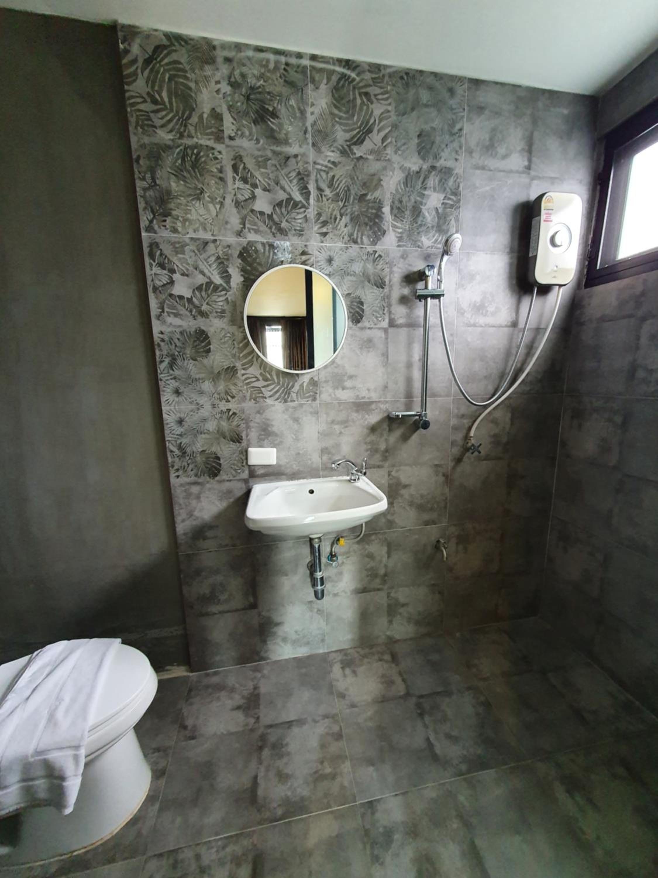 Foto de Baan Wualamphong บ้านวัวลำพอง
