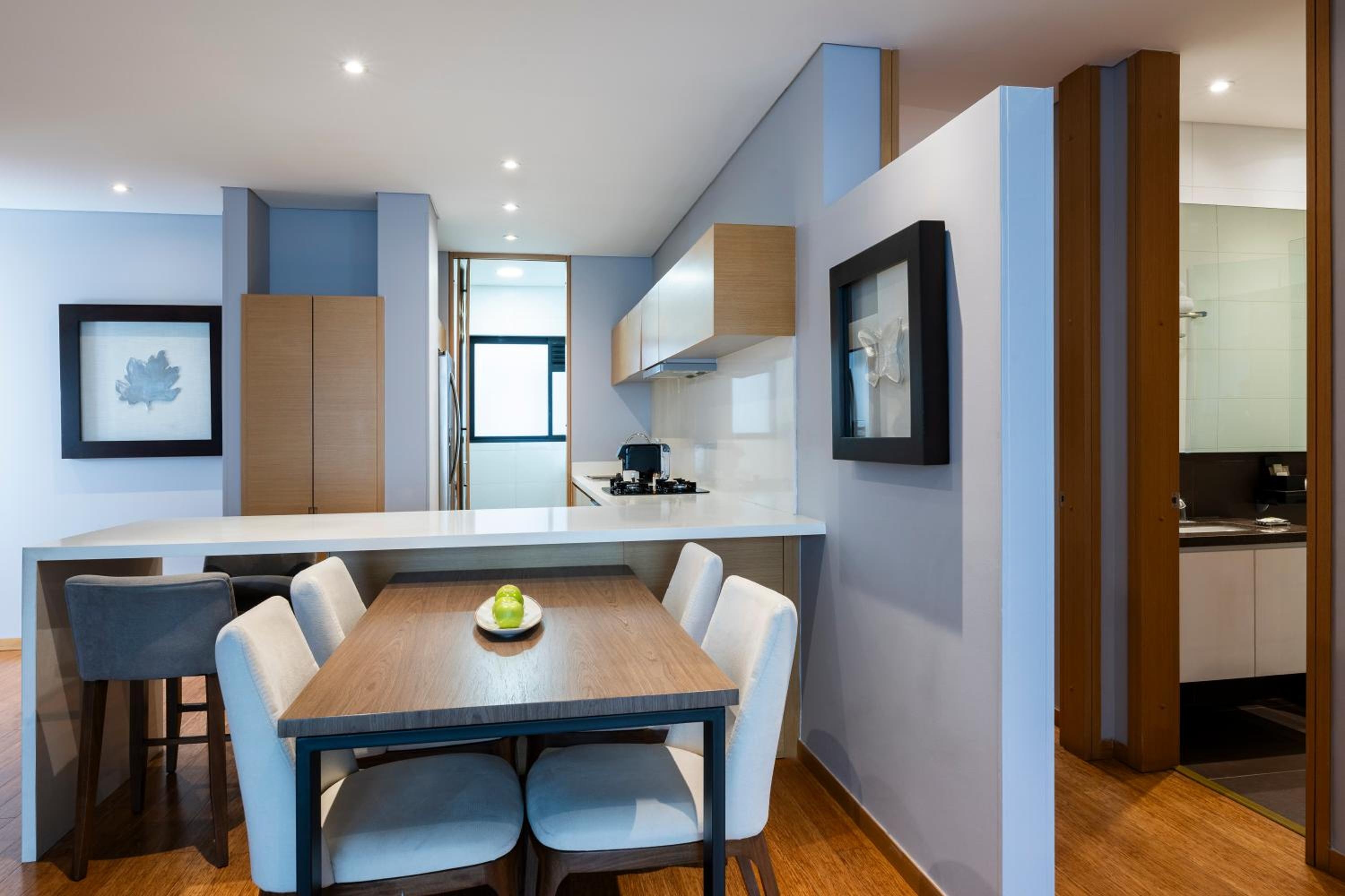 Foto de Hotel 93 Luxury Suites by Preferred