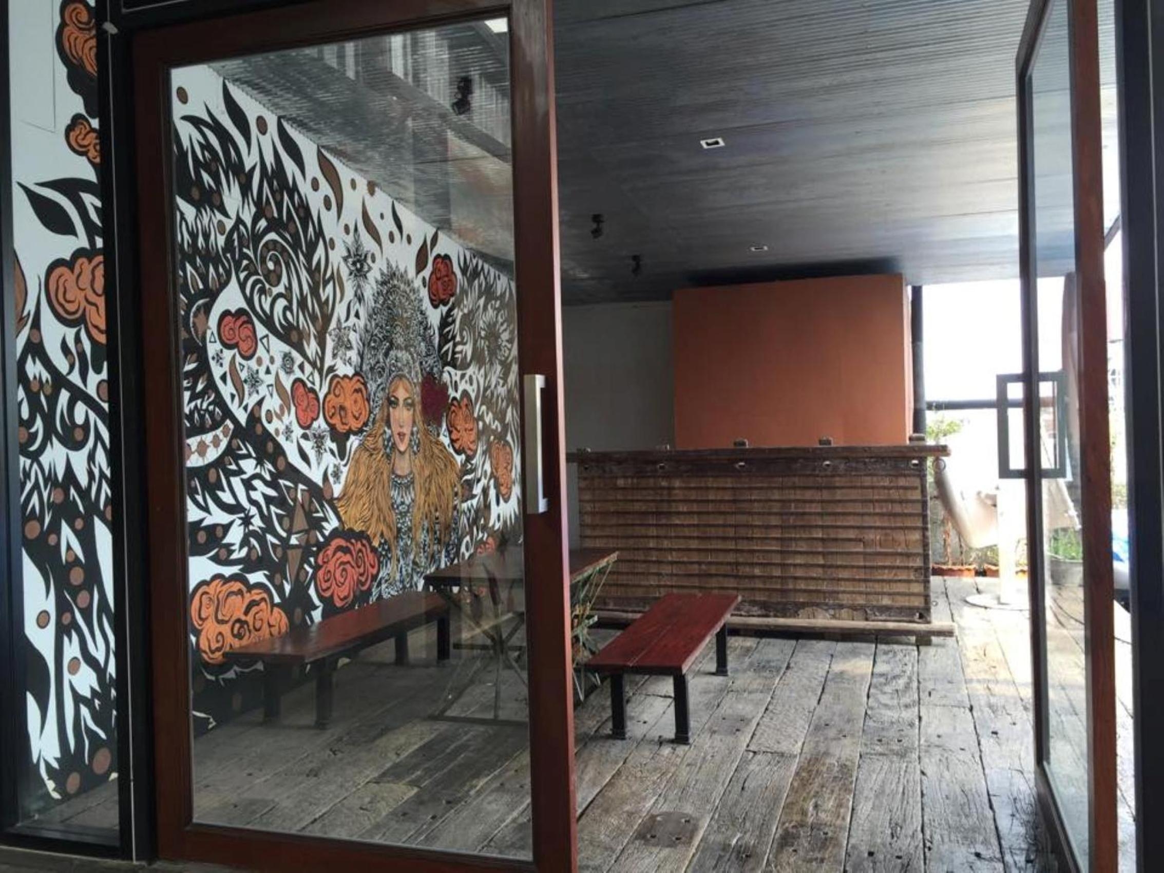 Foto de Cacha Hotel Bangkok - Near BTS Ratchathewi & Siam