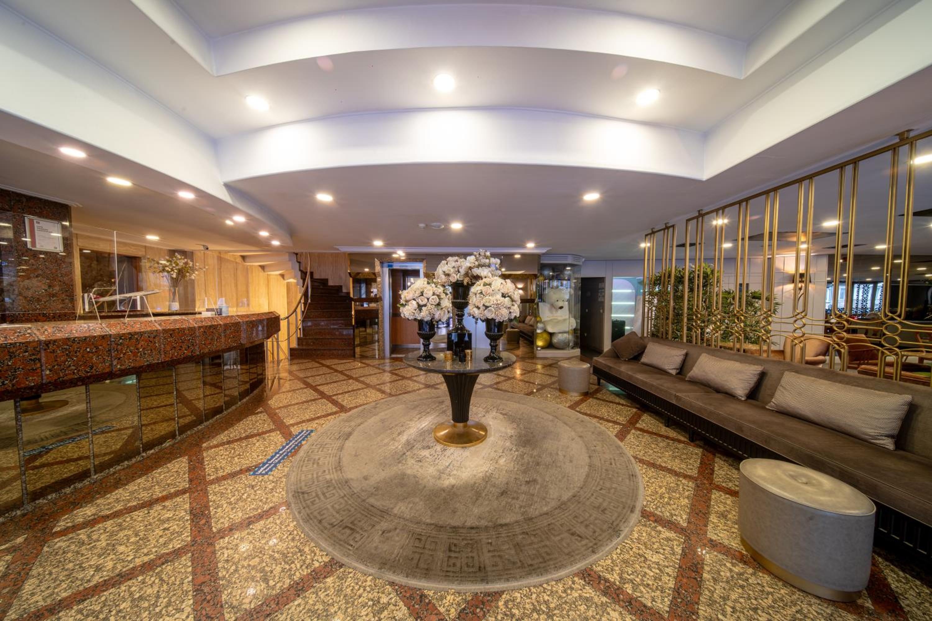 Foto de All Seasons Hotel