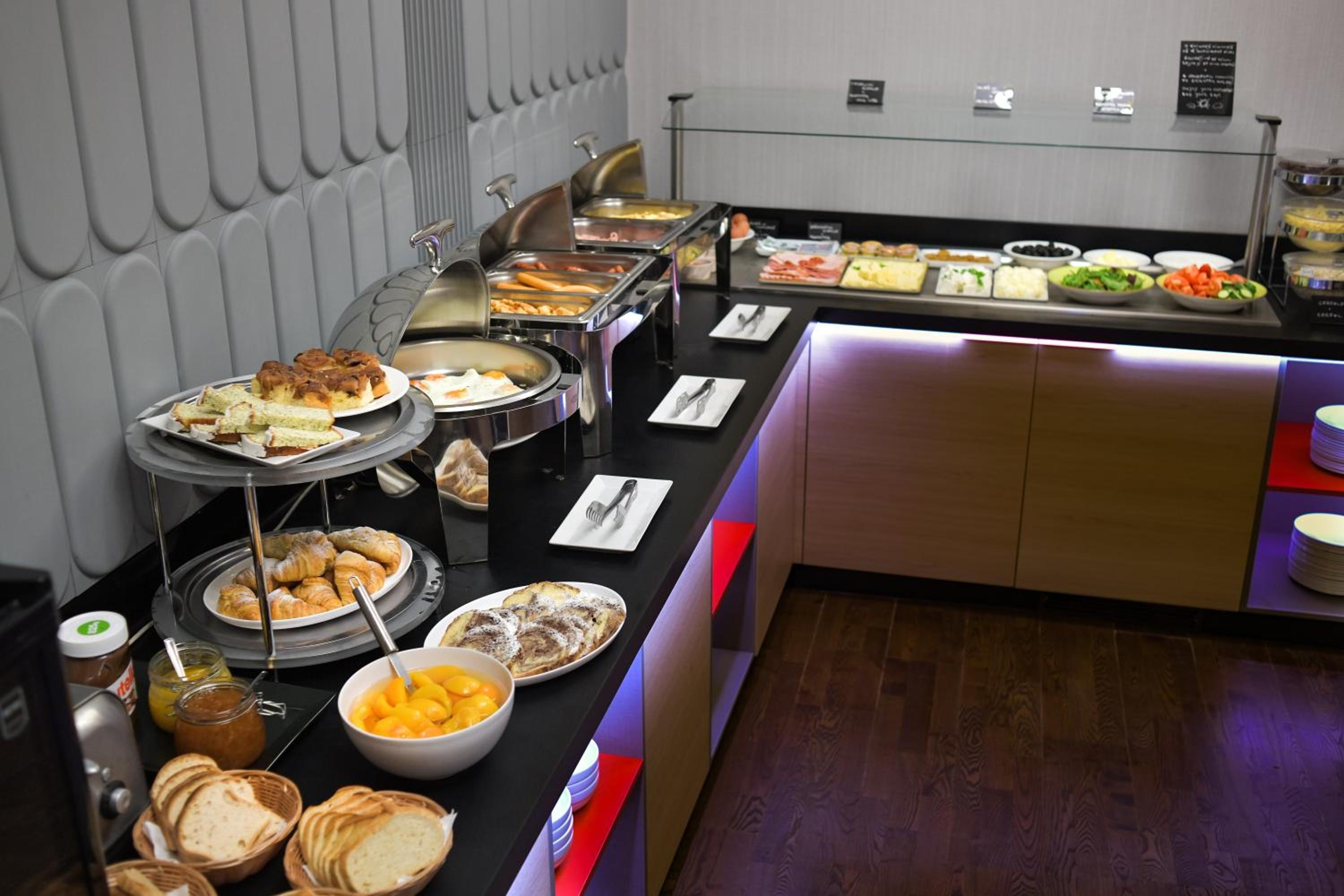 Foto de ibis Styles Pitesti Arges