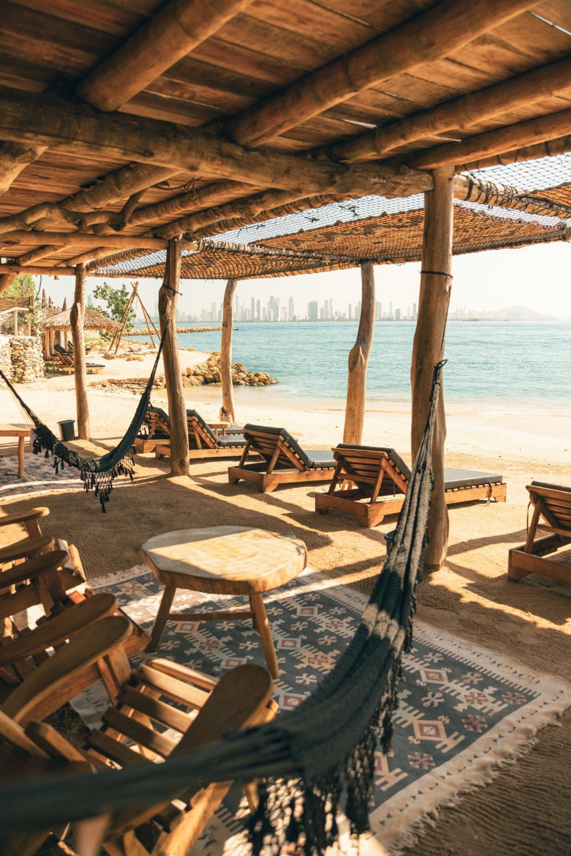 Foto de Éteka Slow Beach Hotel
