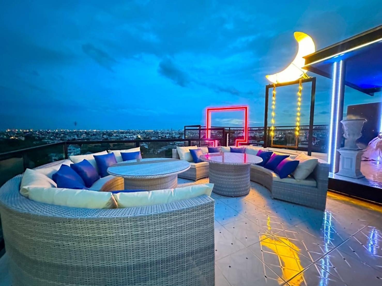 Foto de Sky dome resotel - โรงแรมสกายโดม รีโซเทล