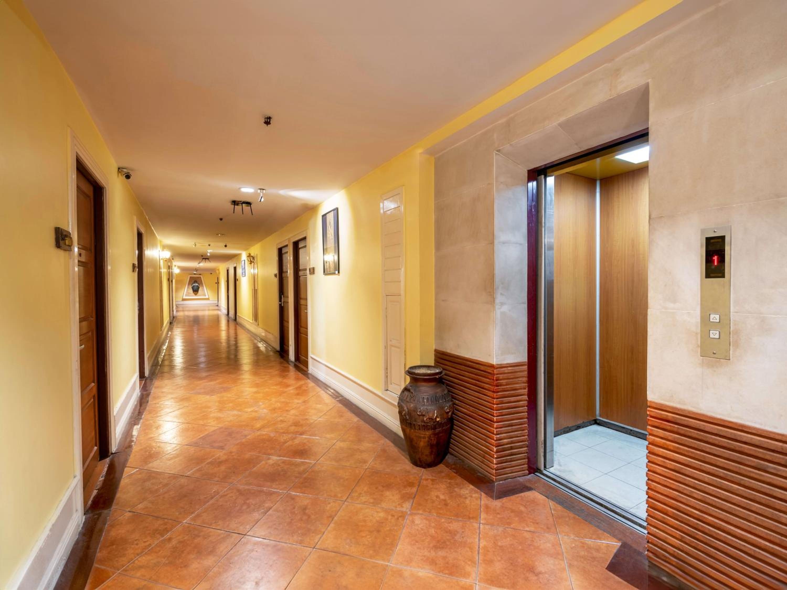 Foto de Royal Ivory Sukhumvit Nana