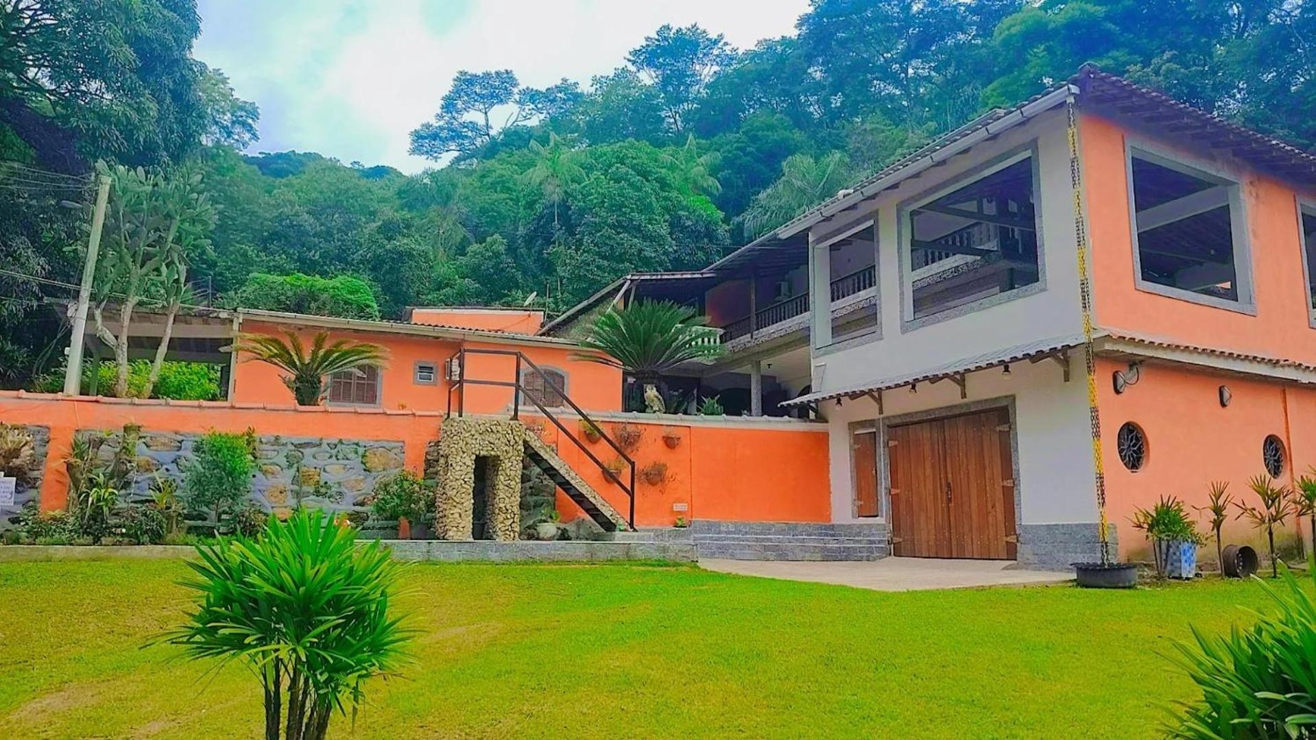 Casa tia Rosa, hospedagem familiar Guapimirim RJ