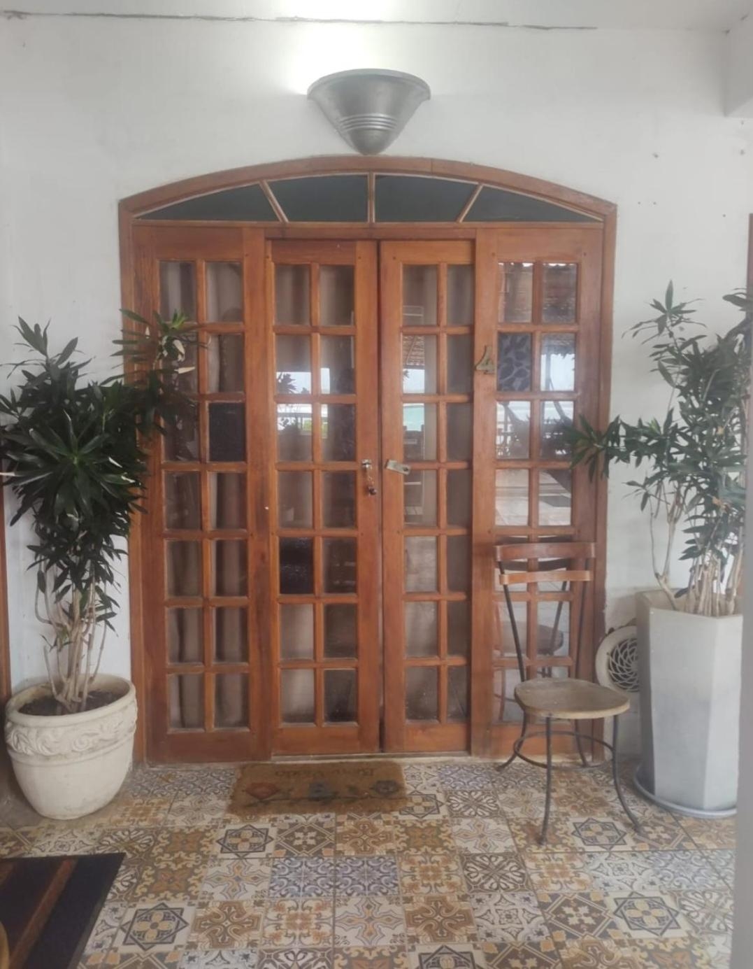 Foto de Pousada Marambaia Café - Praiana, econômica, Com café da manhã, piscina e hidromassagem ao ar livre - Frente para o mar