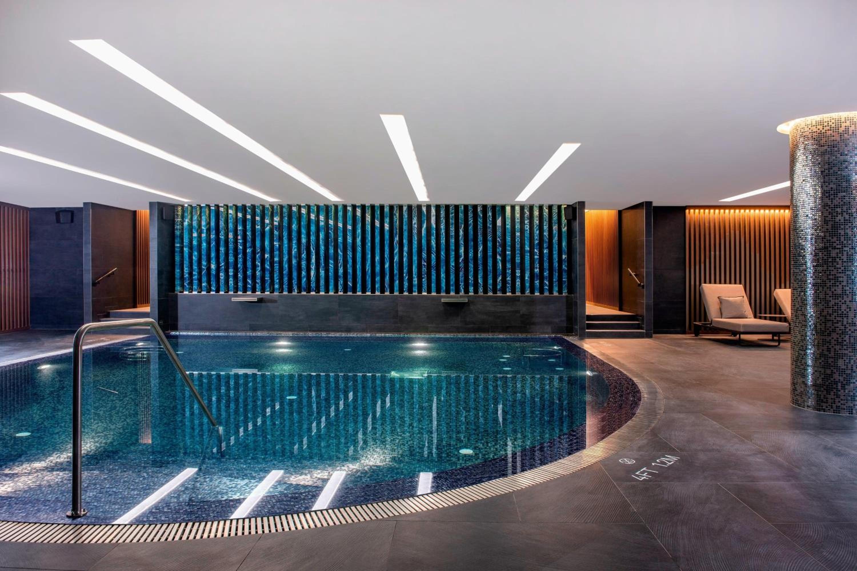 Foto de Sheraton Grand Tbilisi Metechi Palace