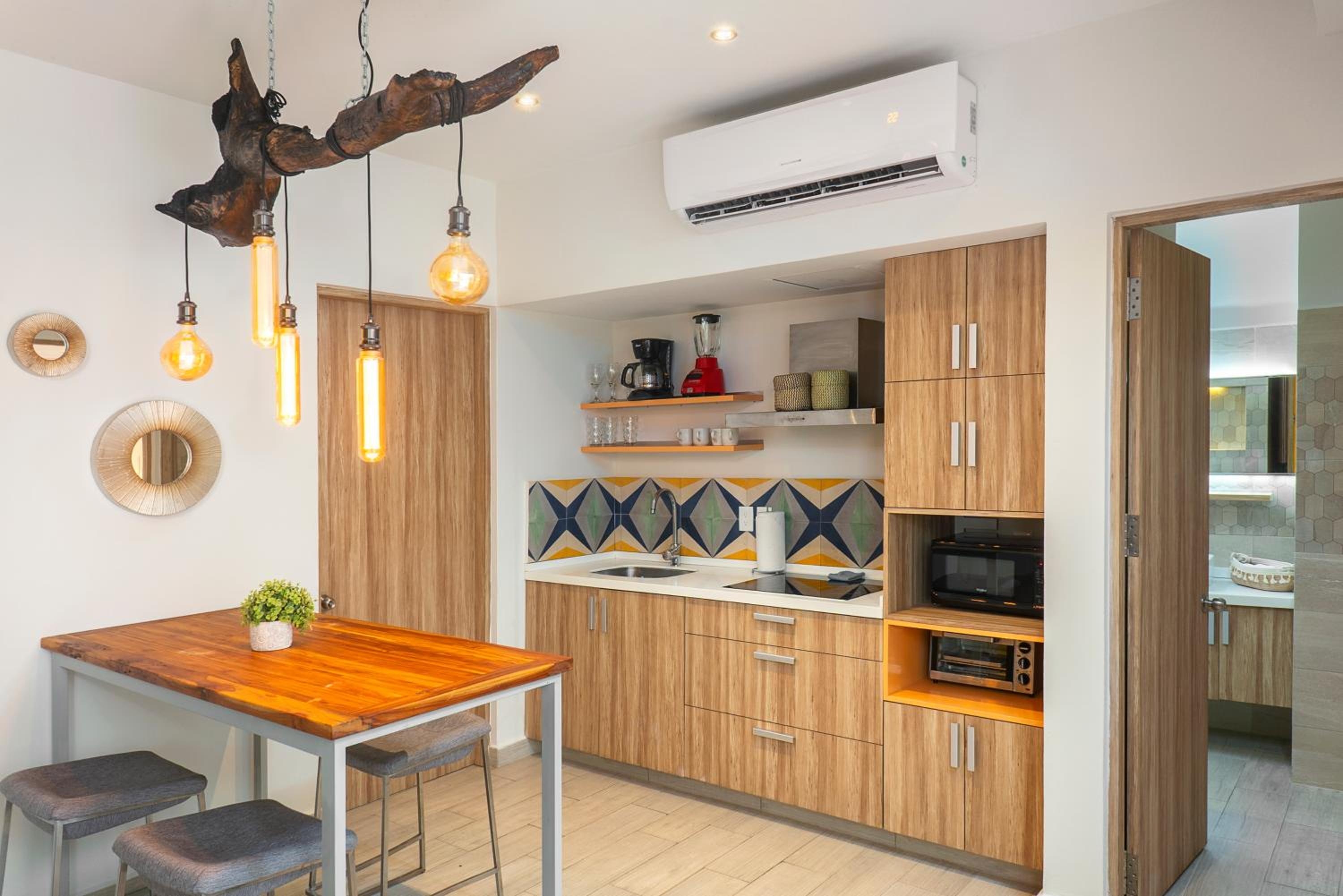 Foto de Opal Suites Apartments