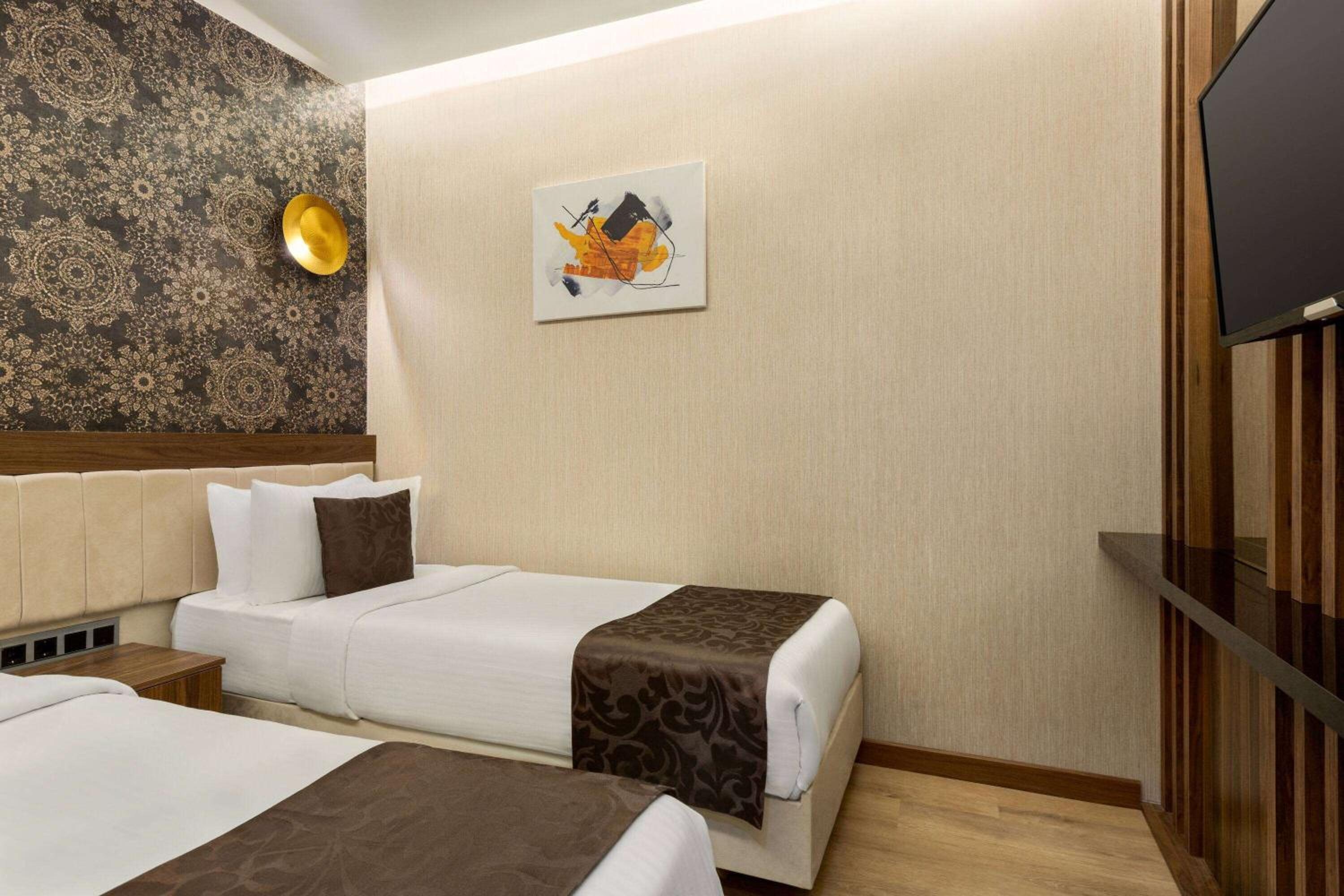 Foto de Trademark By Wyndham Operla Airport Hotels Arnavutköy