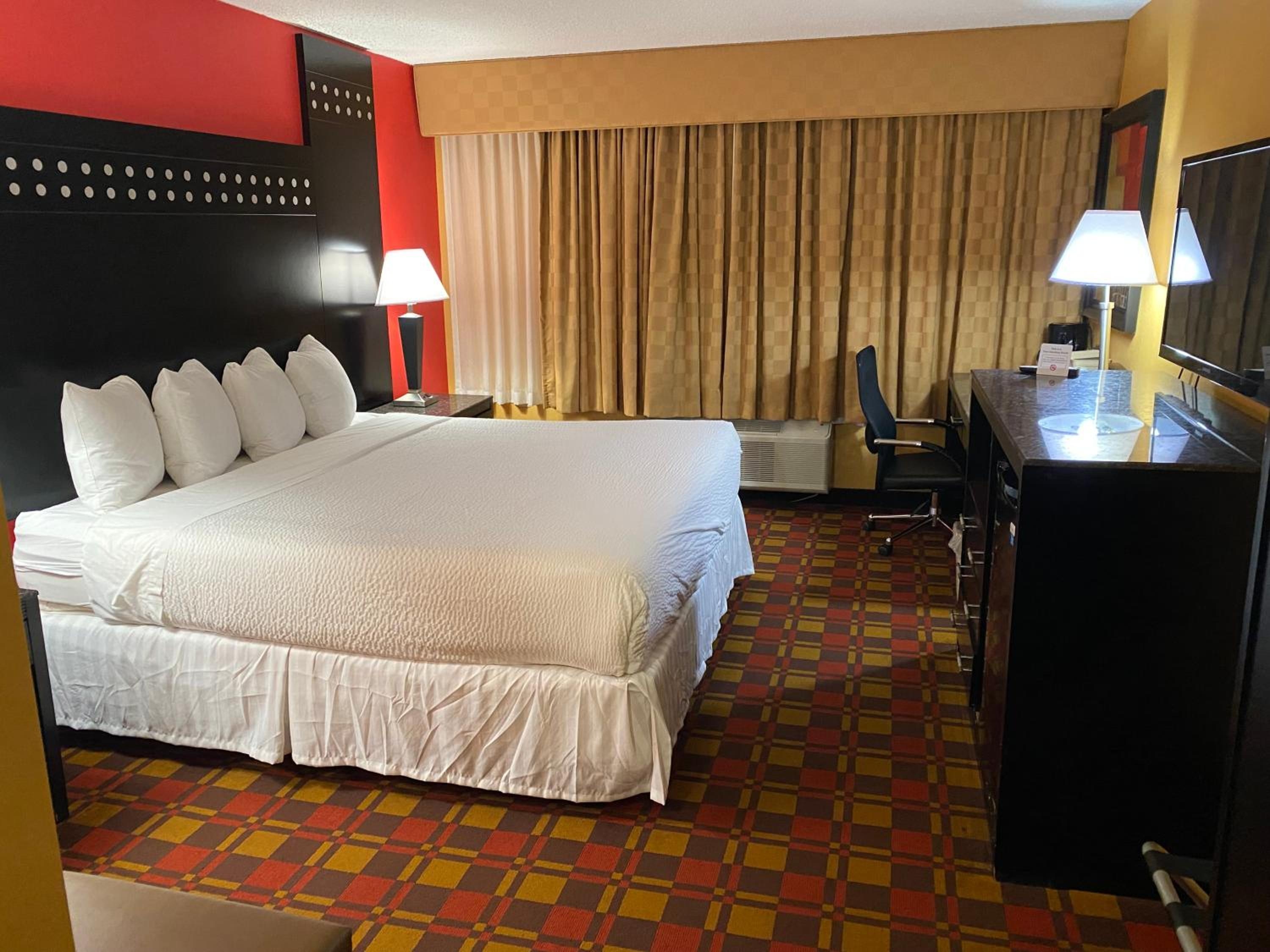 Foto de Ramada by Wyndham Rochelle Park Near Paramus